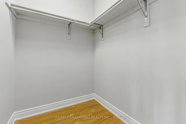 Additional property image - 7035 Rexwood Rd Unit 107