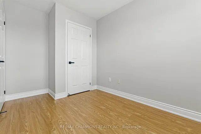 Additional property image - 7035 Rexwood Rd Unit 107