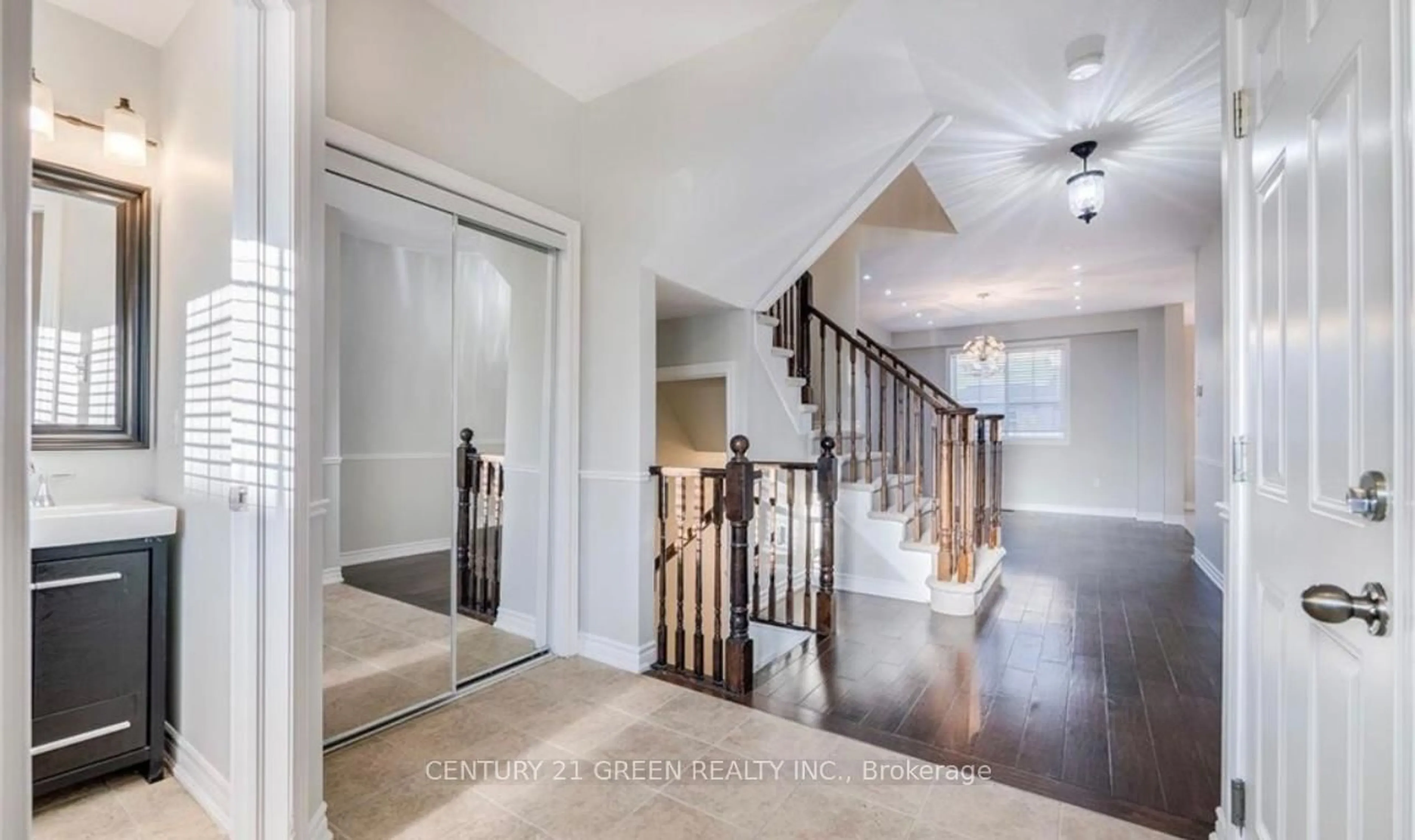 Unknown for 569 Murray Meadows Pl, Milton Ontario L9T 8L8