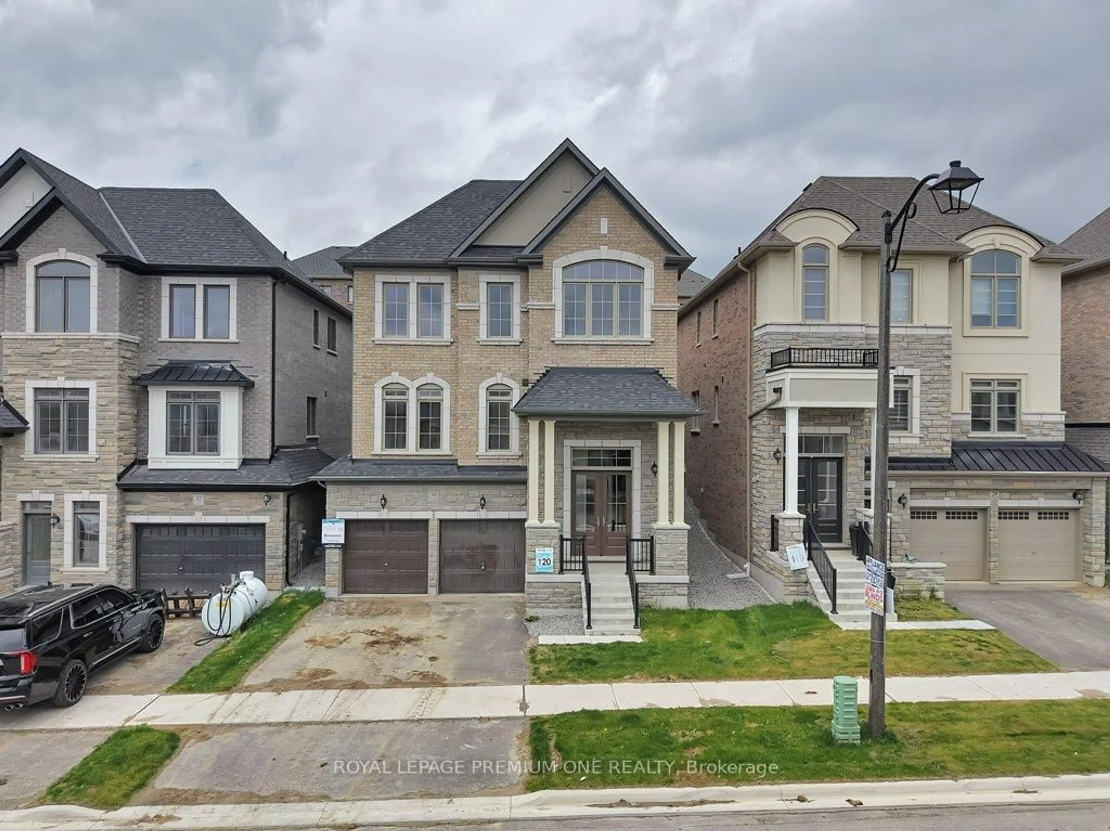 Home with brick exterior material, street for 30 James Walker Ave, Caledon Ontario L7C 4M8