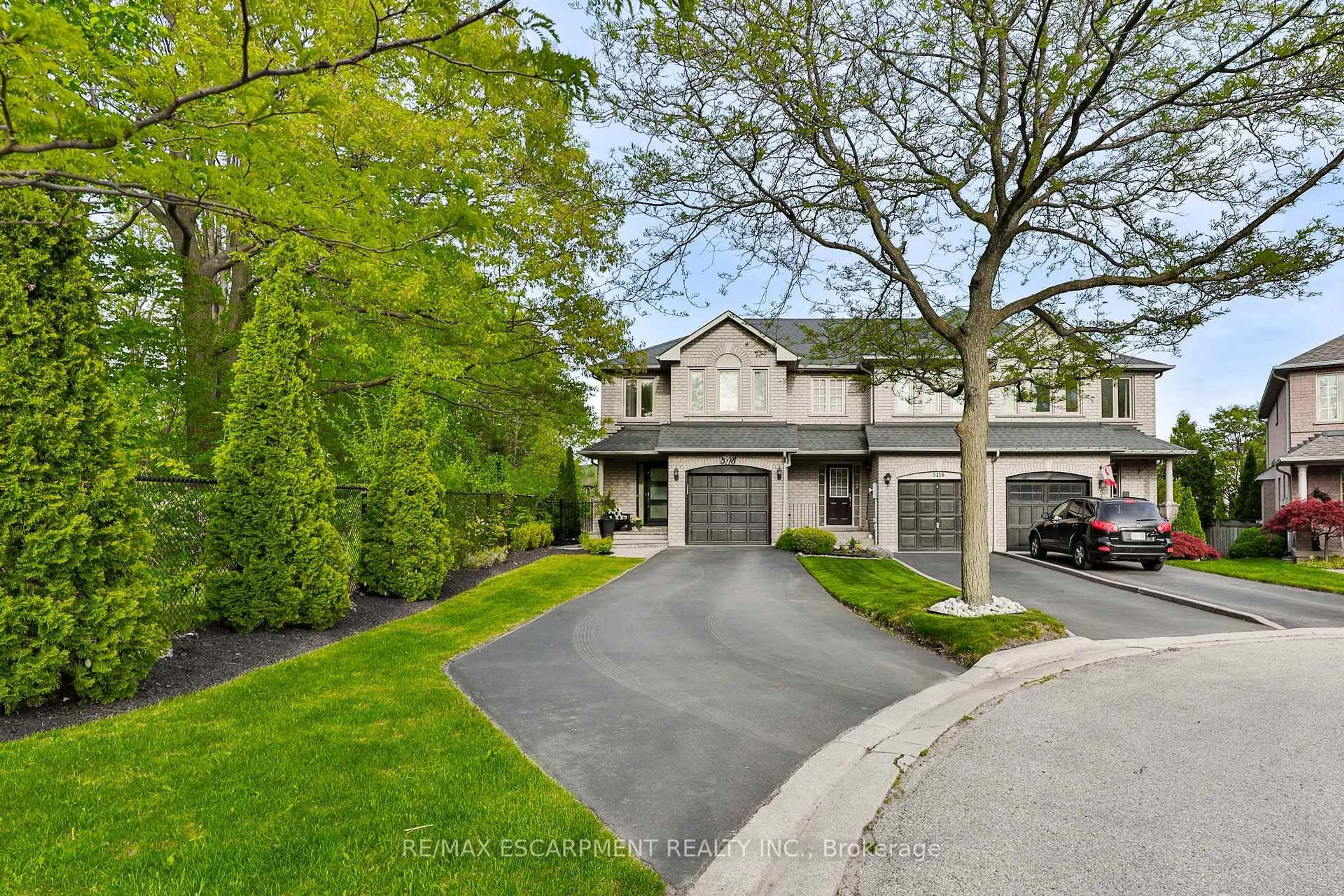 Unknown for 5118 Tree Crt, Burlington Ontario L7L 6K3