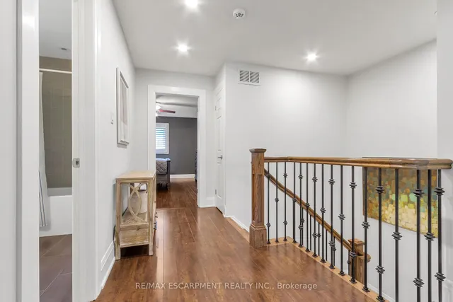 Additional property image - 5118 Tree Crt
