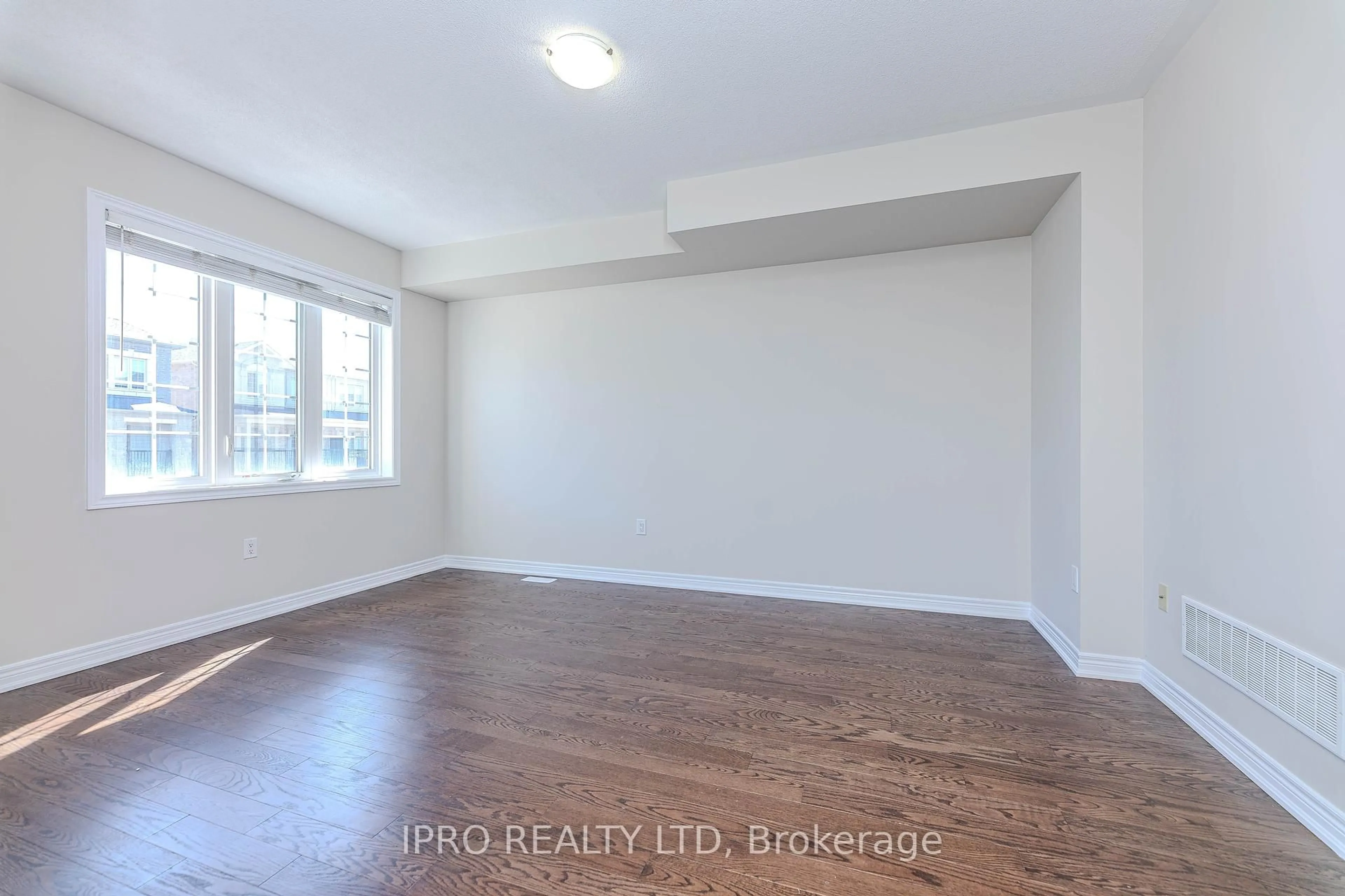 A pic of a room for 54 Hashmi Pl, Brampton Ontario L6Y 6K1