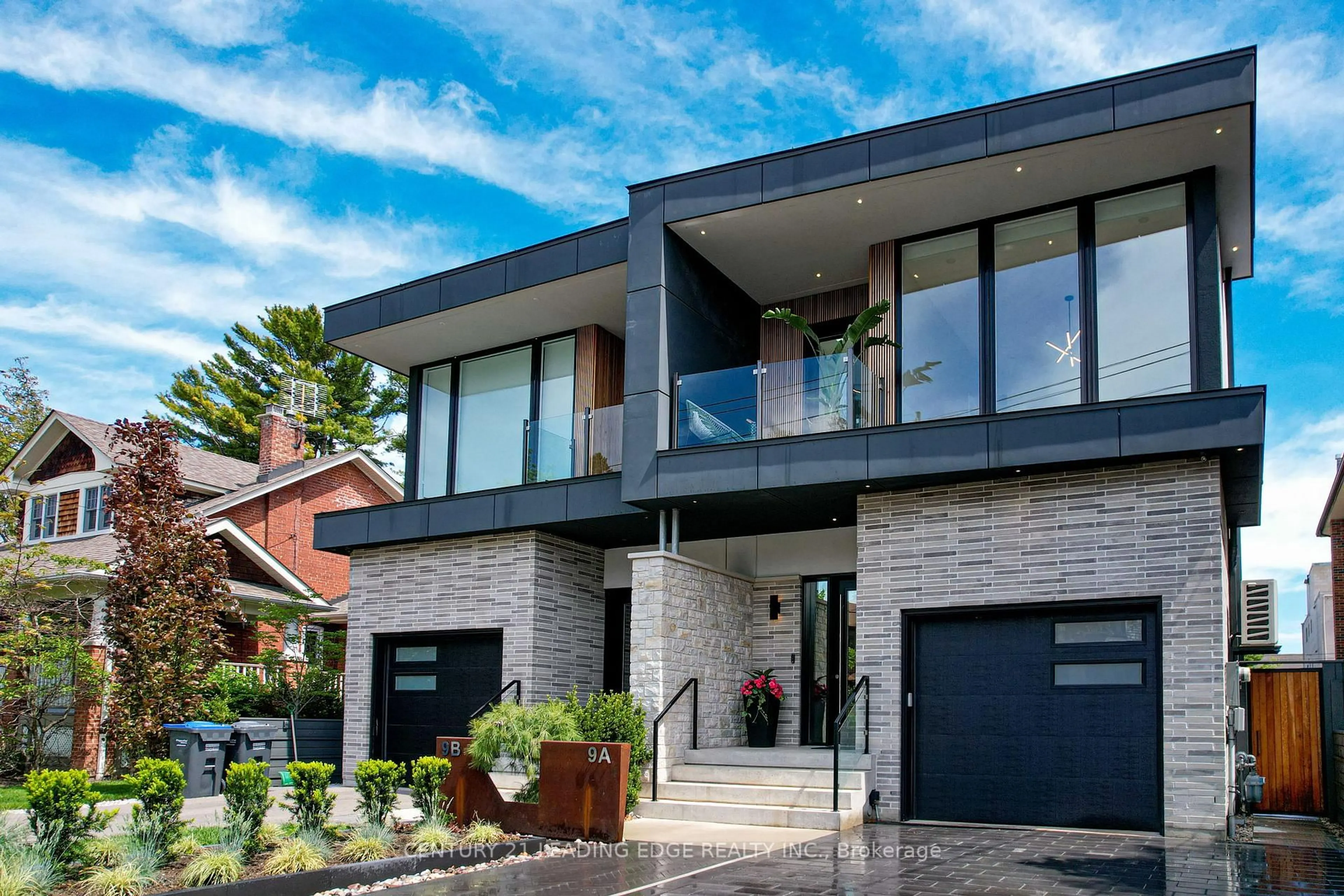 Home with brick exterior material, street for 9A Briarwood Ave, Mississauga Ontario L5G 3N4