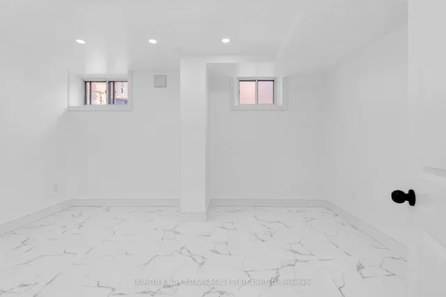 Additional property image - 24 ARCHWAY Cres