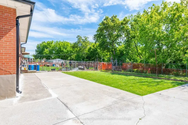 Additional property image - 24 ARCHWAY Cres