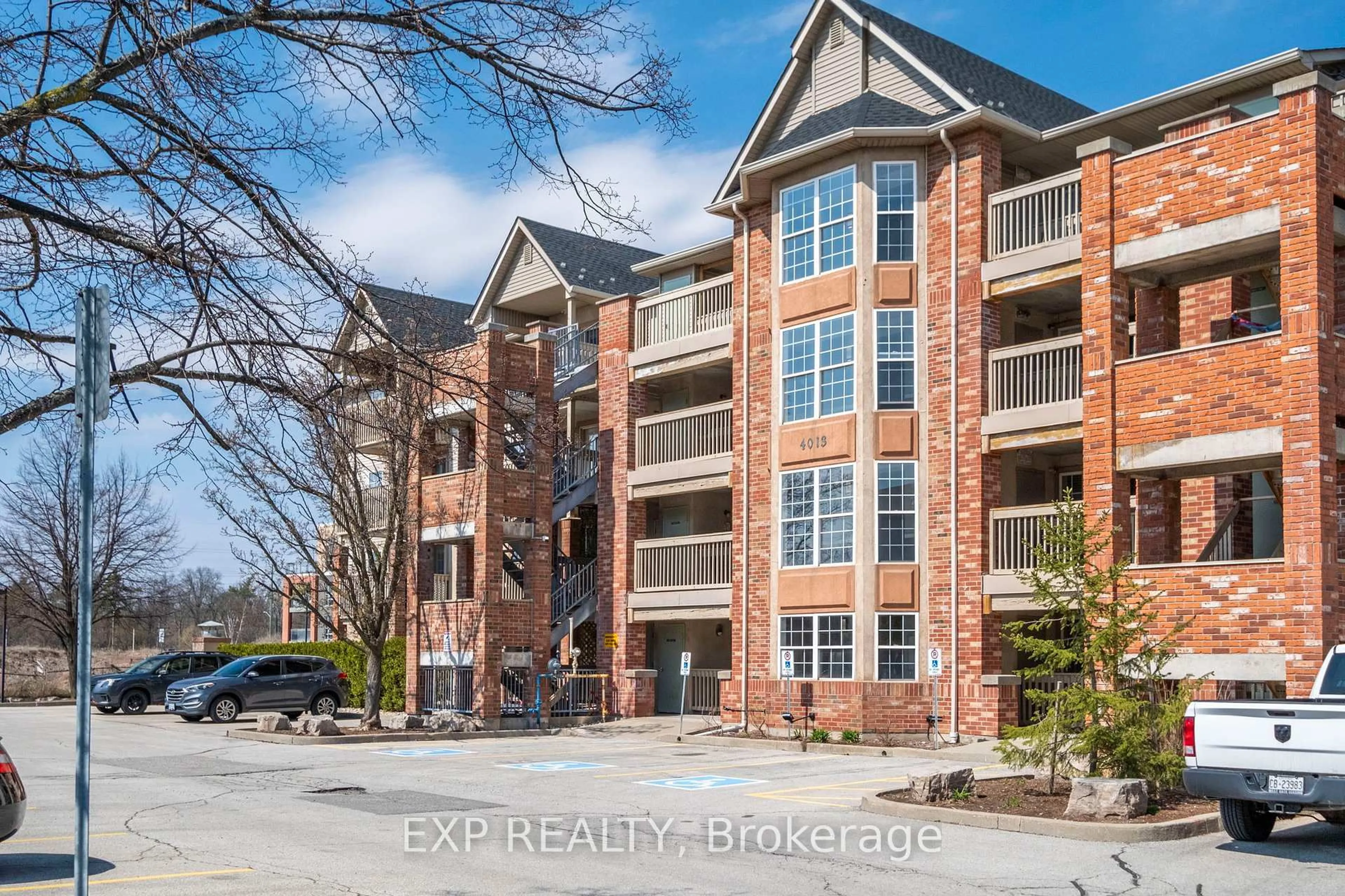 Unknown for 4013 Kilmer Dr #303, Burlington Ontario L7M 4M3