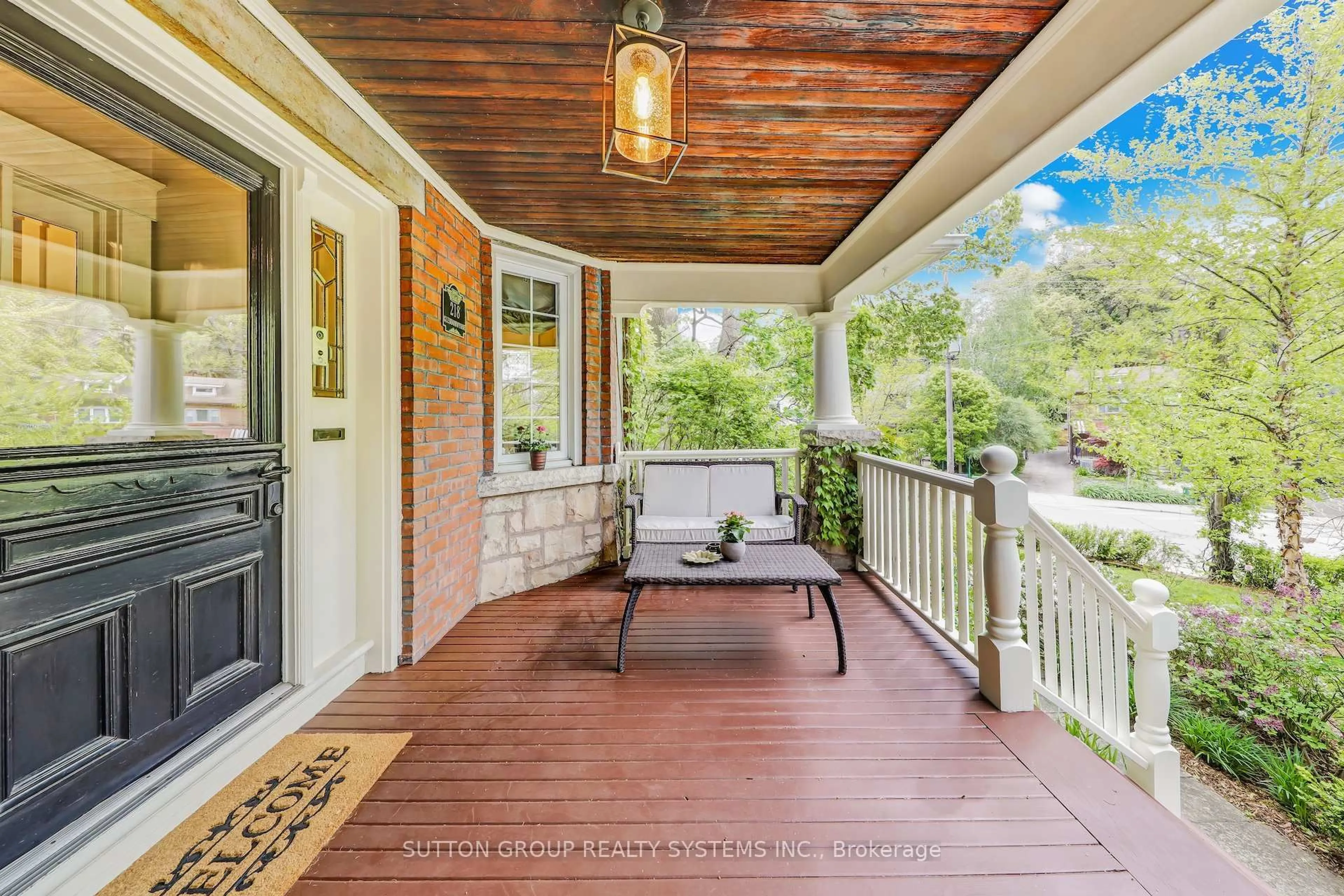 Patio, unknown for 218 Glendonwynne Rd, Toronto Ontario M6P 3G3