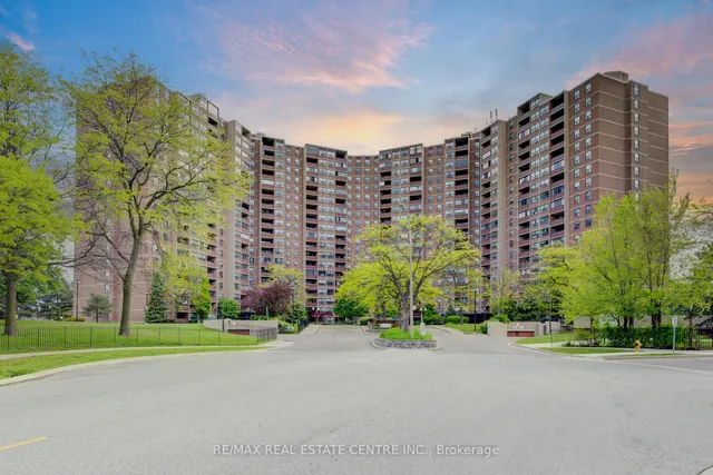 Additional image 34 of 716 The West Mall Unit 1109