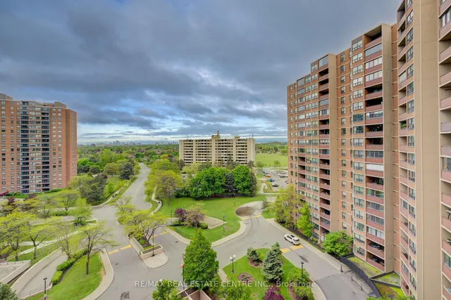 Additional image 9 of 716 The West Mall Unit 1109