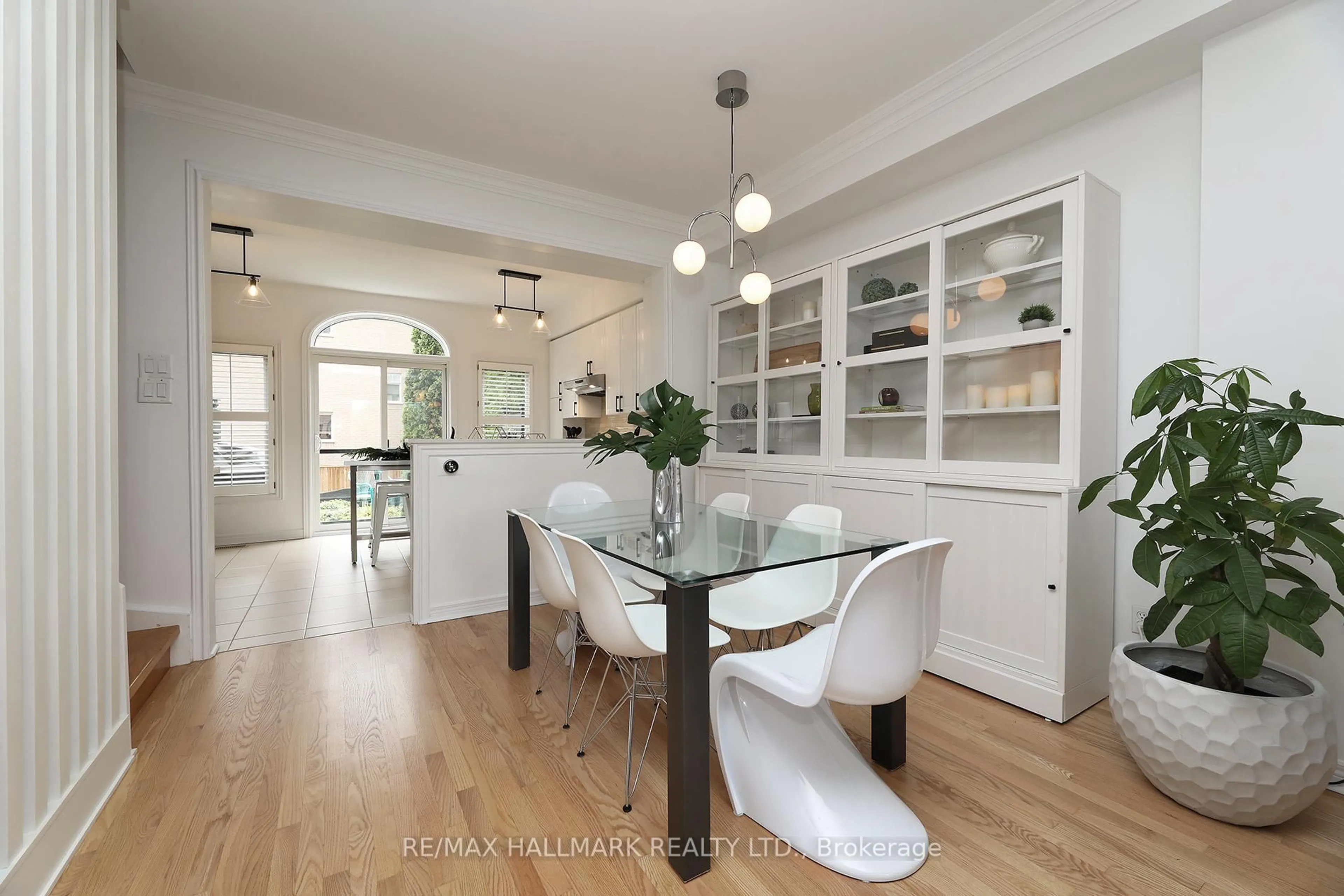 Dining room, unknown for 146 Manitoba St, Toronto Ontario M8Y 1E3