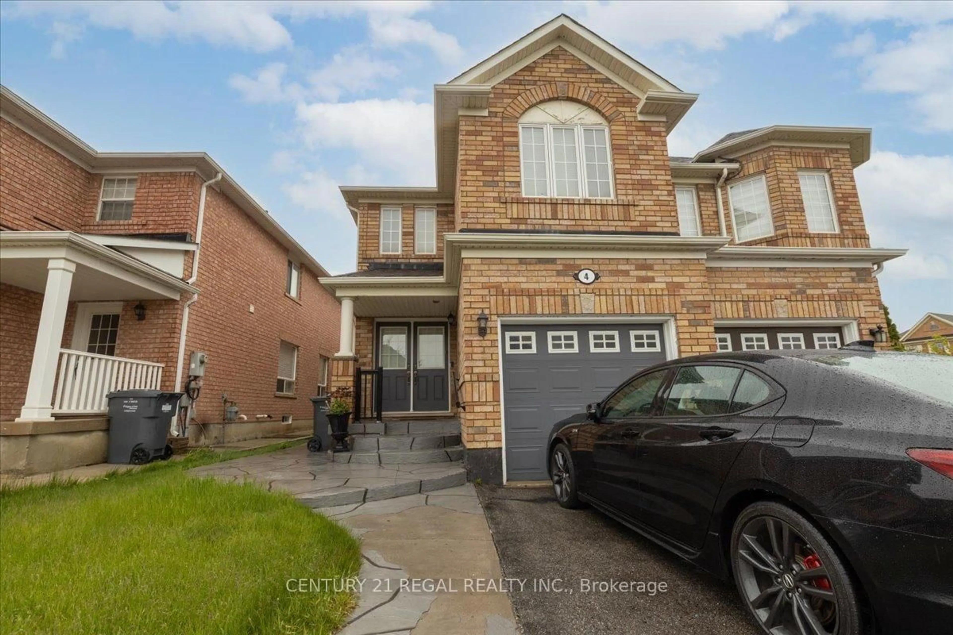 Home with brick exterior material, street for 4 Parisian Rd, Brampton Ontario L6P 2S8