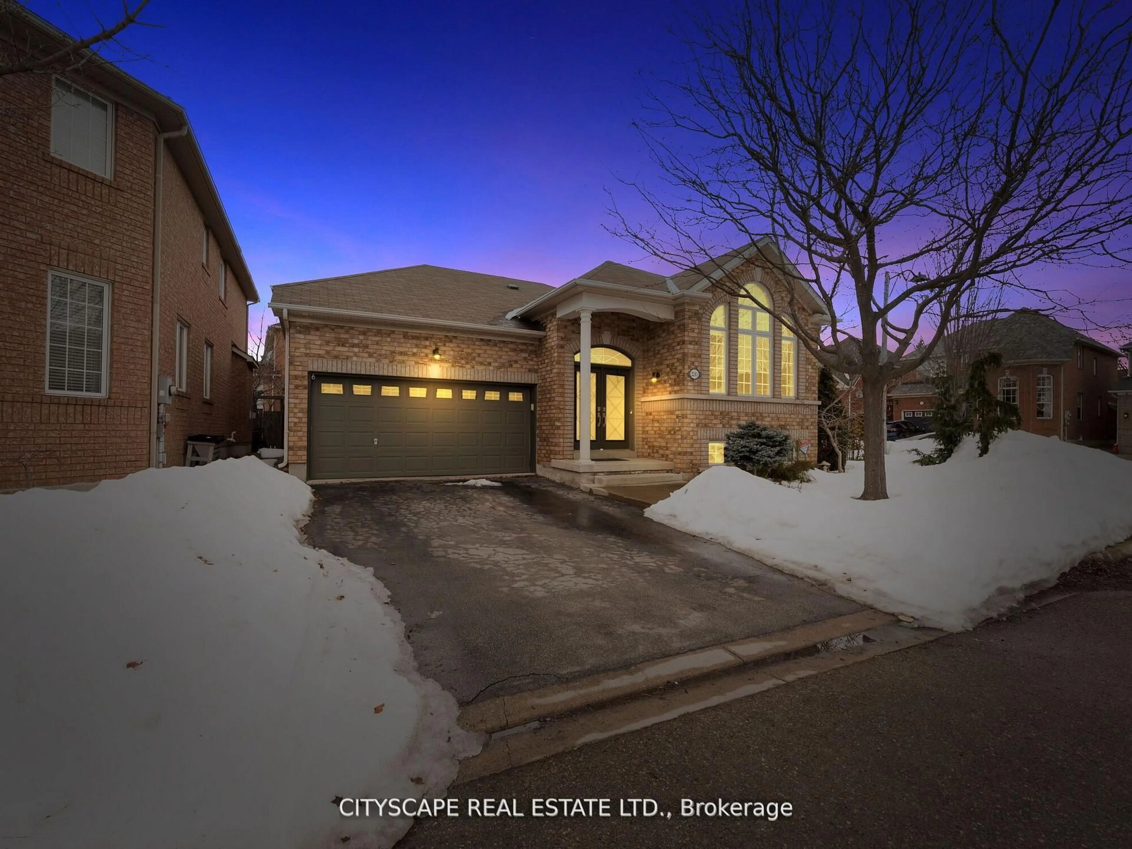 Unknown for 2241 Lyness Ave, Oakville Ontario L6M 5C2