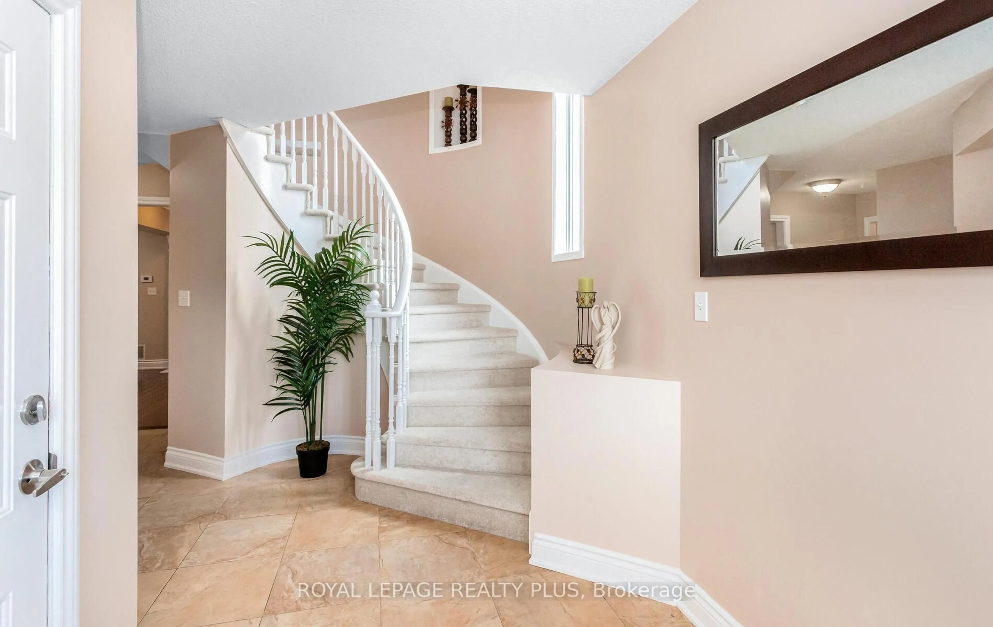 Unknown for 1134 Blueheron Blvd, Mississauga Ontario L5V 2J7