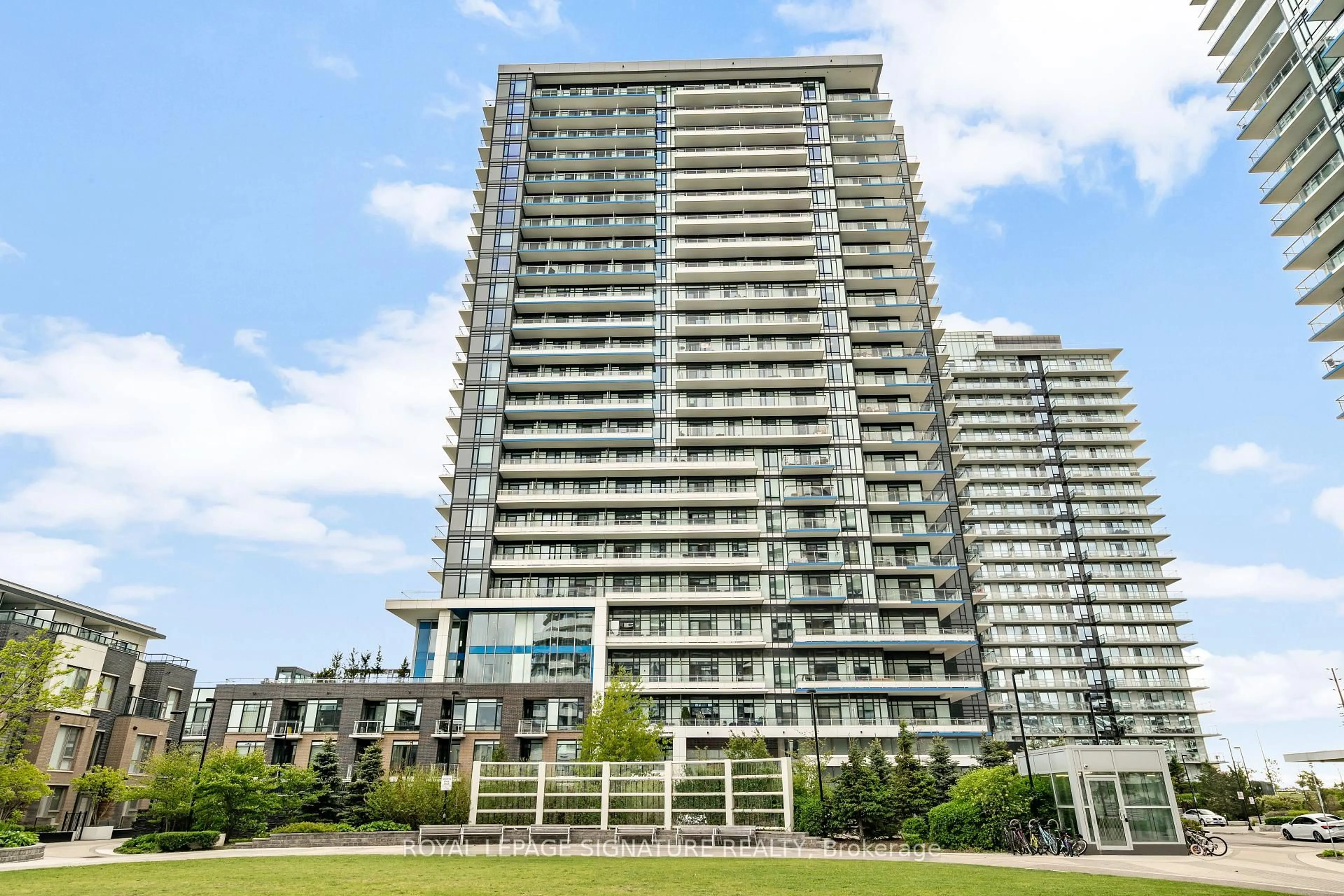 Unknown for 2560 Eglinton Ave #610, Mississauga Ontario L5M 0Y3