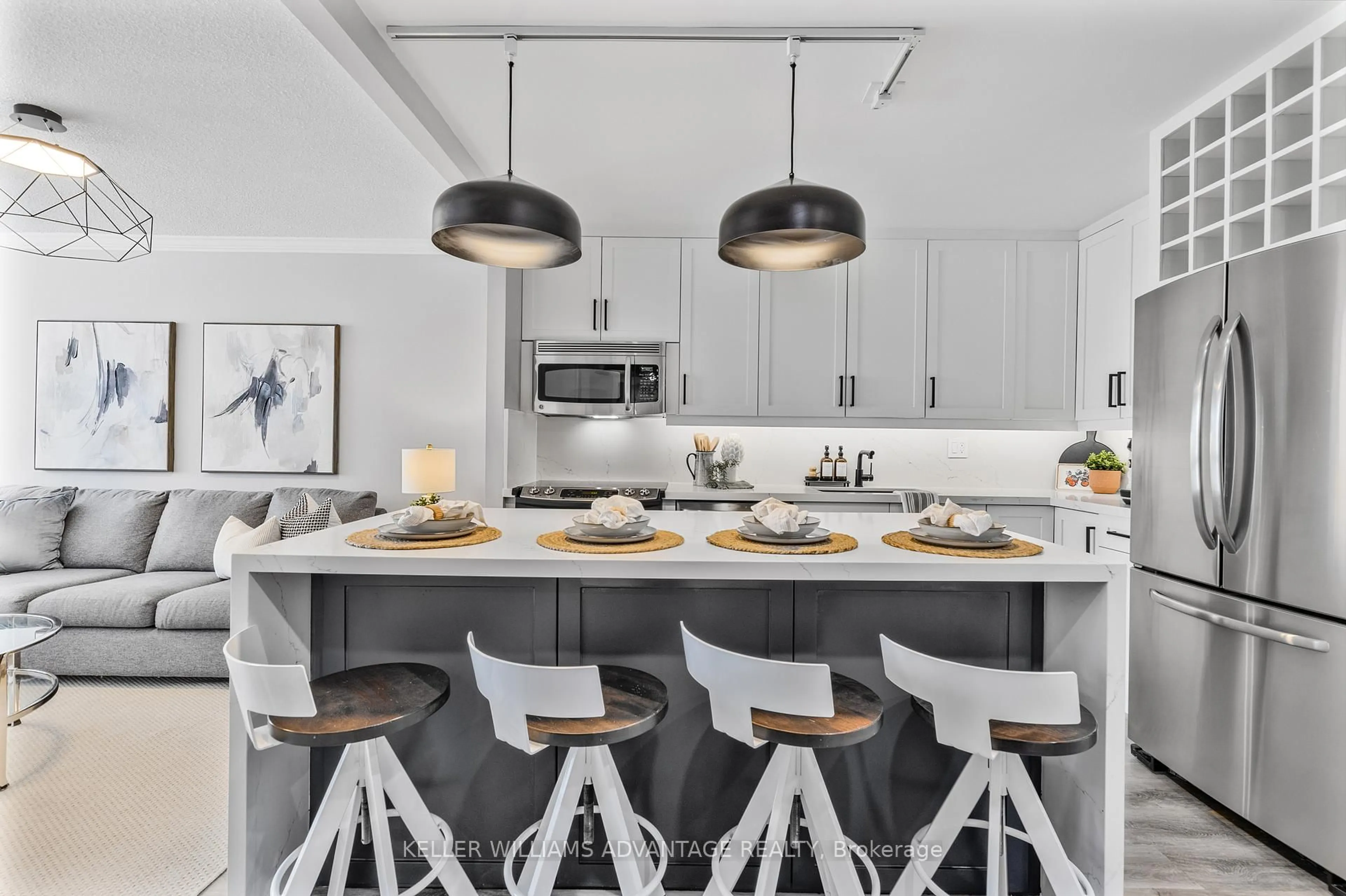 Contemporary kitchen, unknown for 1270 Maple Crossing Blvd #208, Burlington Ontario L7S 2J3