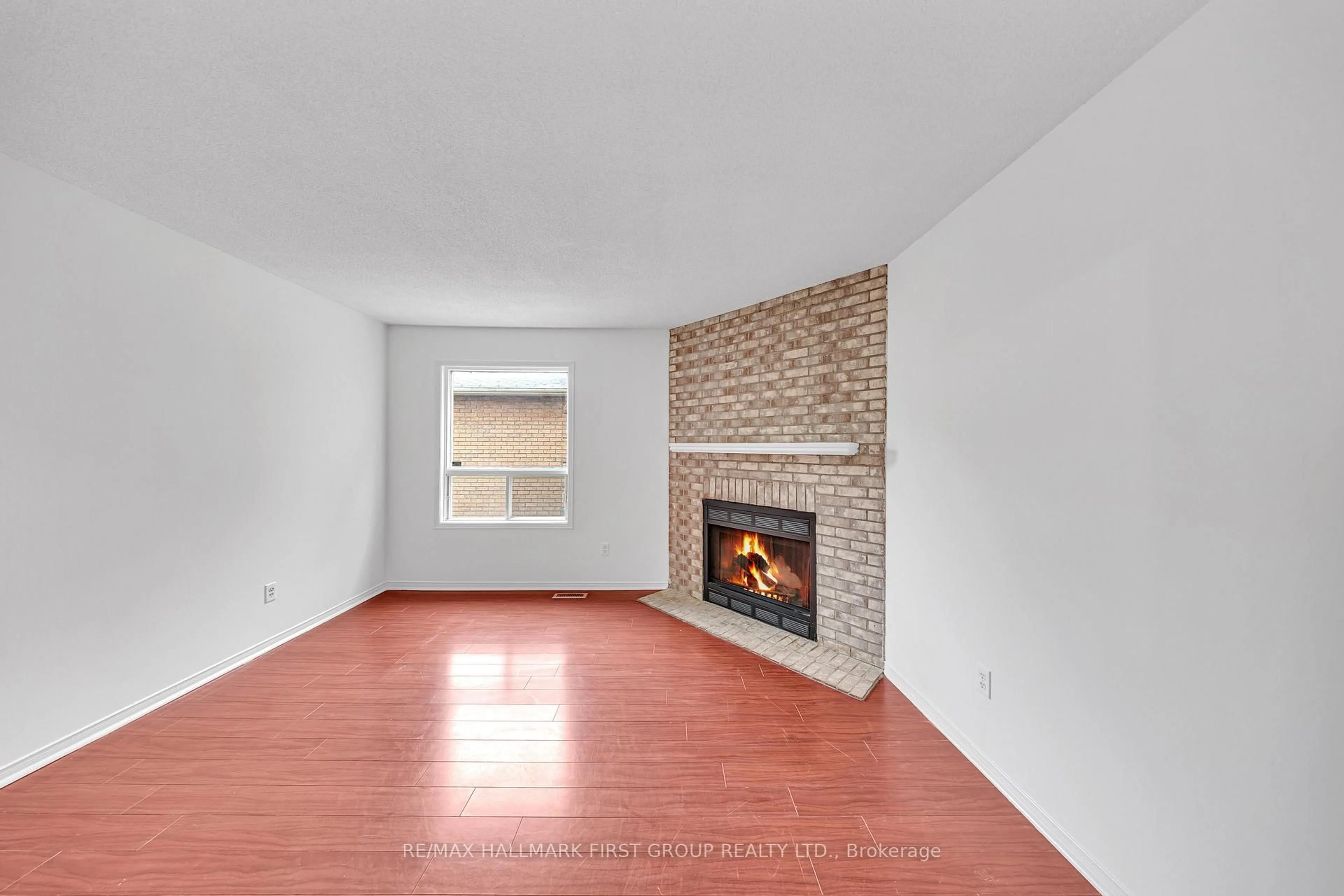A pic of a room for 21 Toba Cres, Brampton Ontario L6Z 4R6
