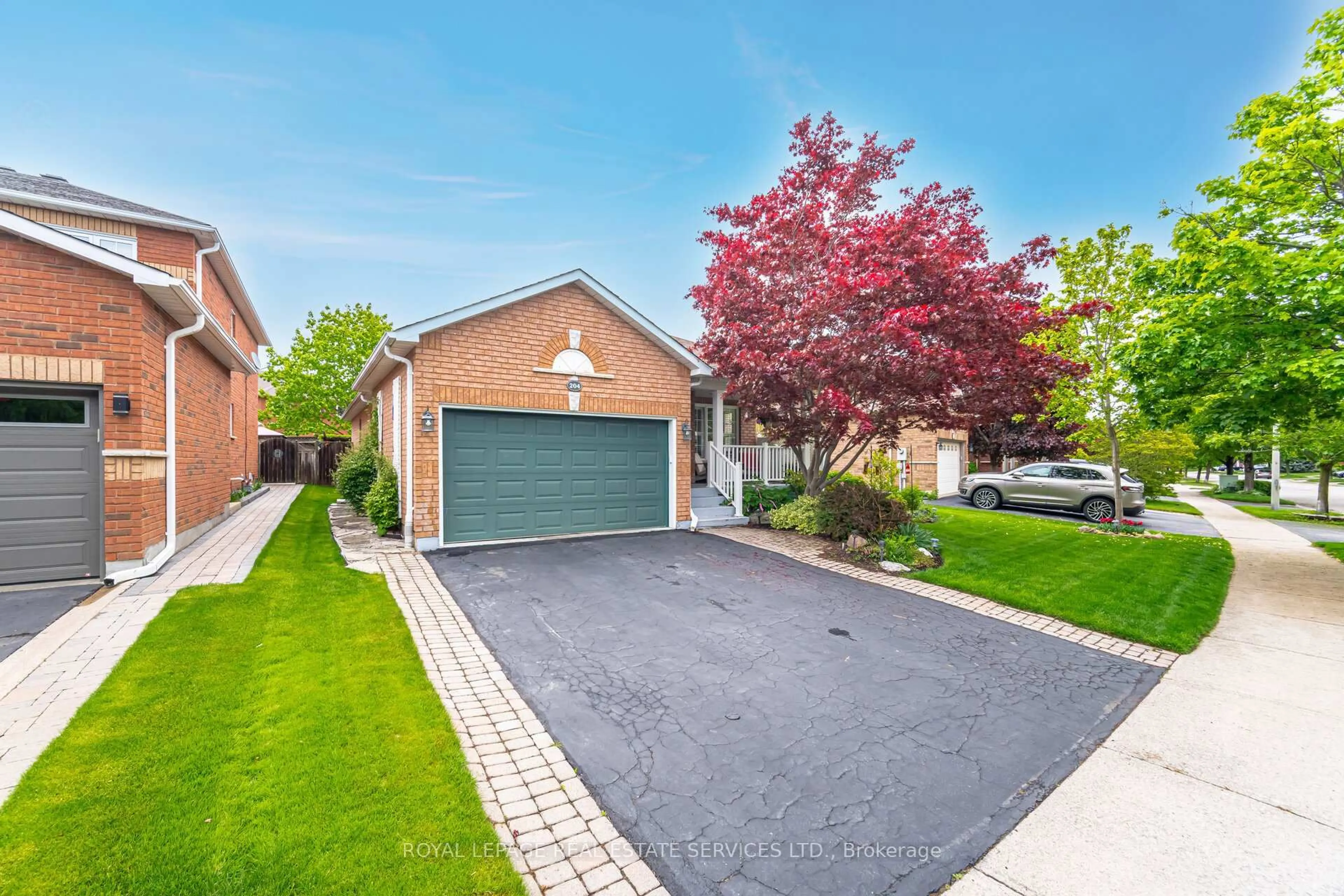 Home with brick exterior material, street for 204 Eaton St, Halton Hills Ontario L7G 5Y2