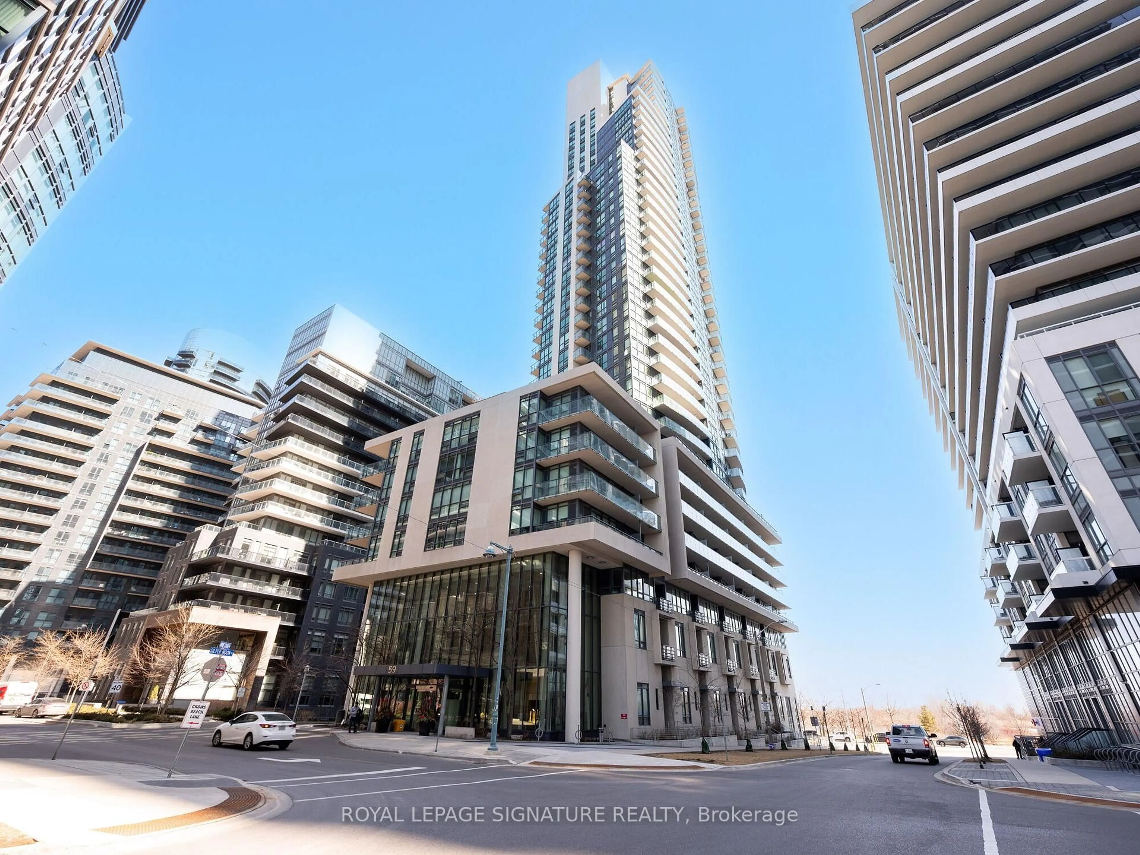 Indoor foyer for 59 Annie Craig Dr #1501, Toronto Ontario M8V 0C5