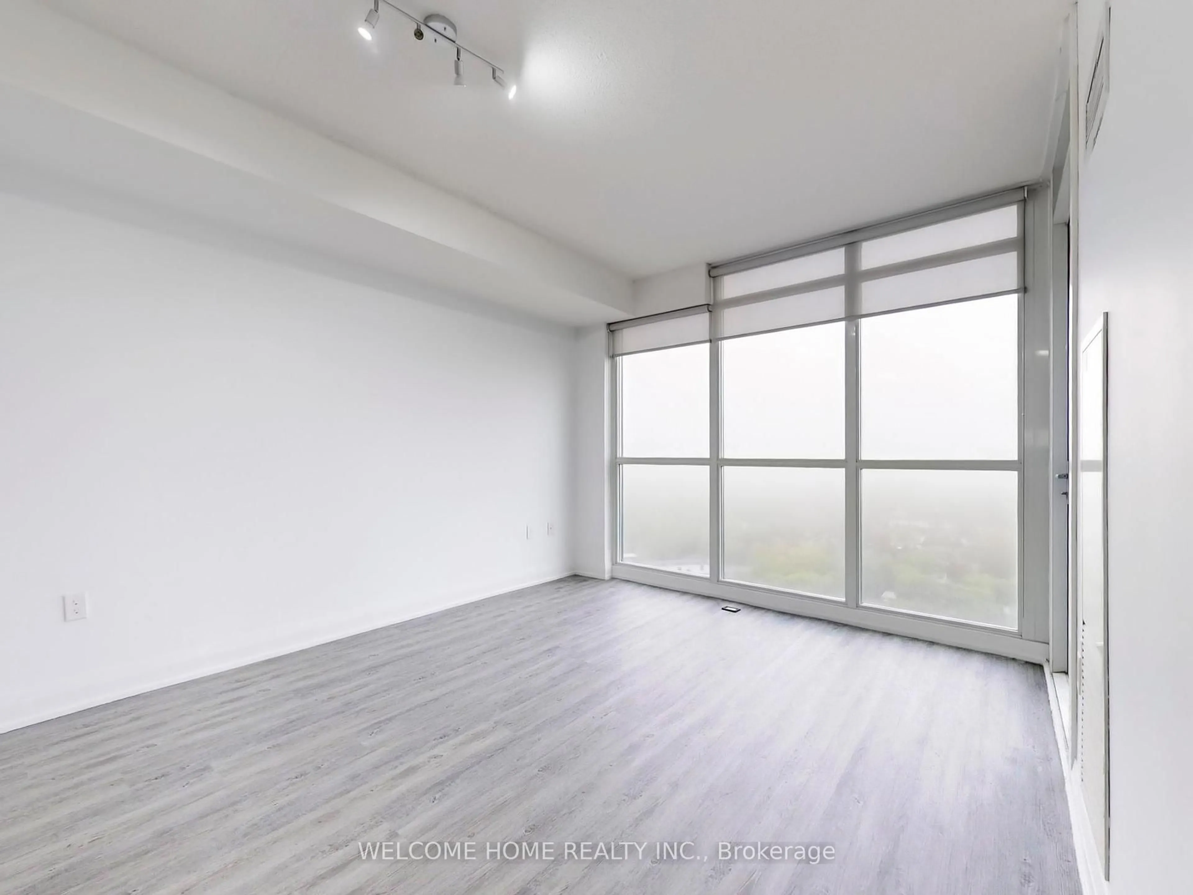 A pic of a room for 9 Valhalla Inn Rd #1901, Toronto Ontario M9B 1S9