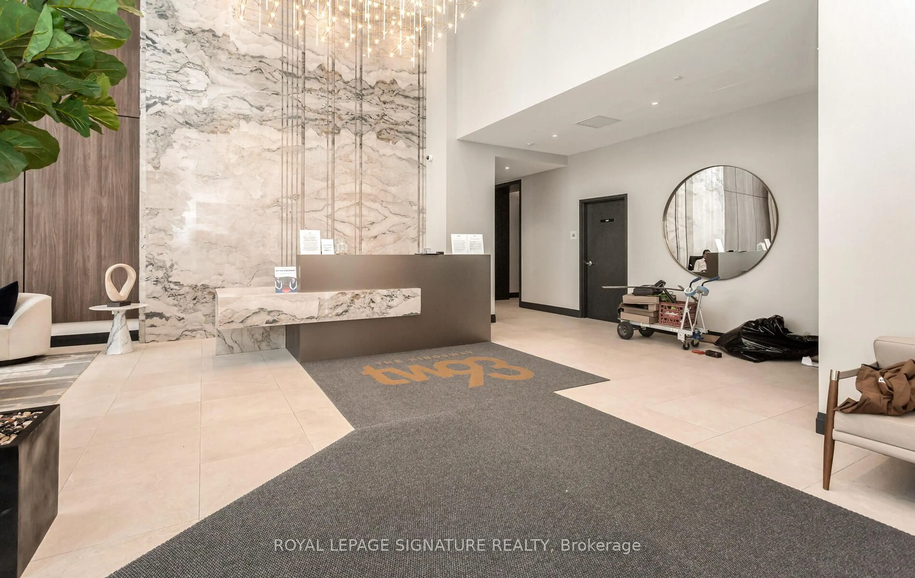 Lobby for 293 The Kingsway N/A #512, Toronto Ontario M9A 0E8