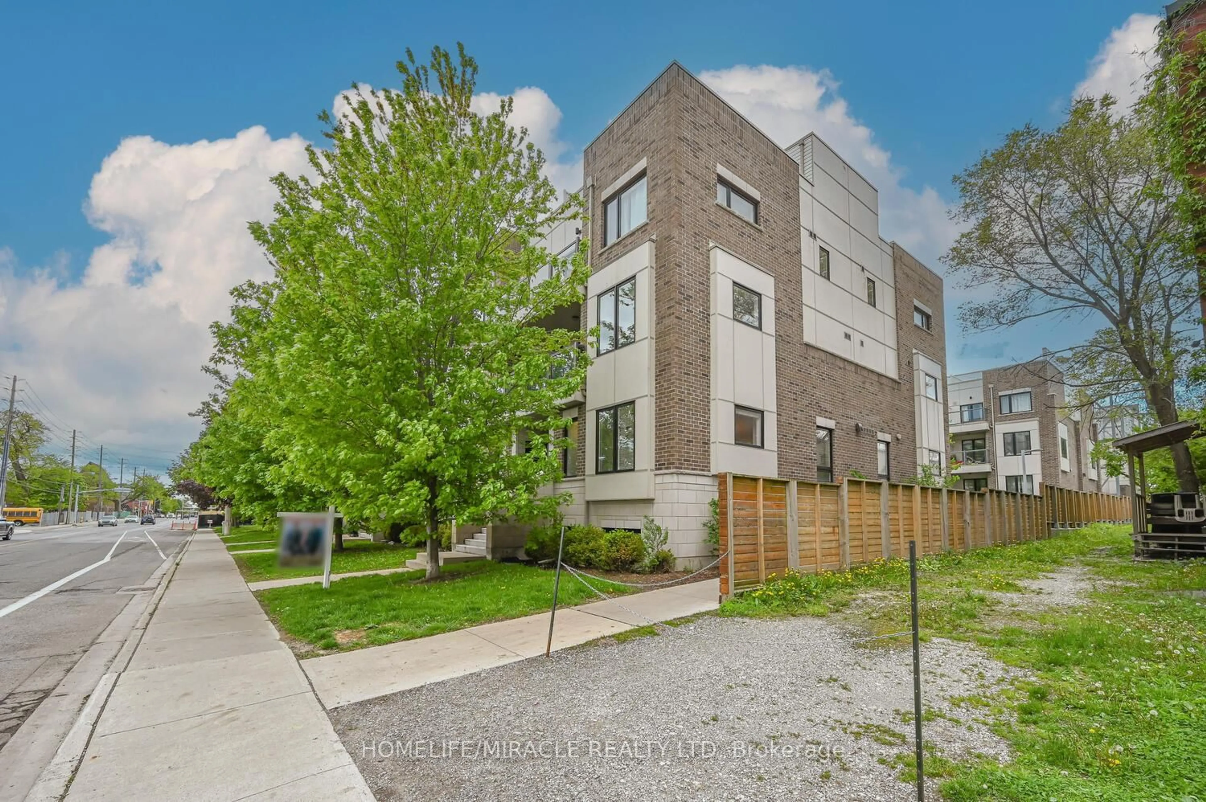 Home with brick exterior material, street for 256 ROYAL YORK Rd #114, Toronto Ontario M8V 1Y8