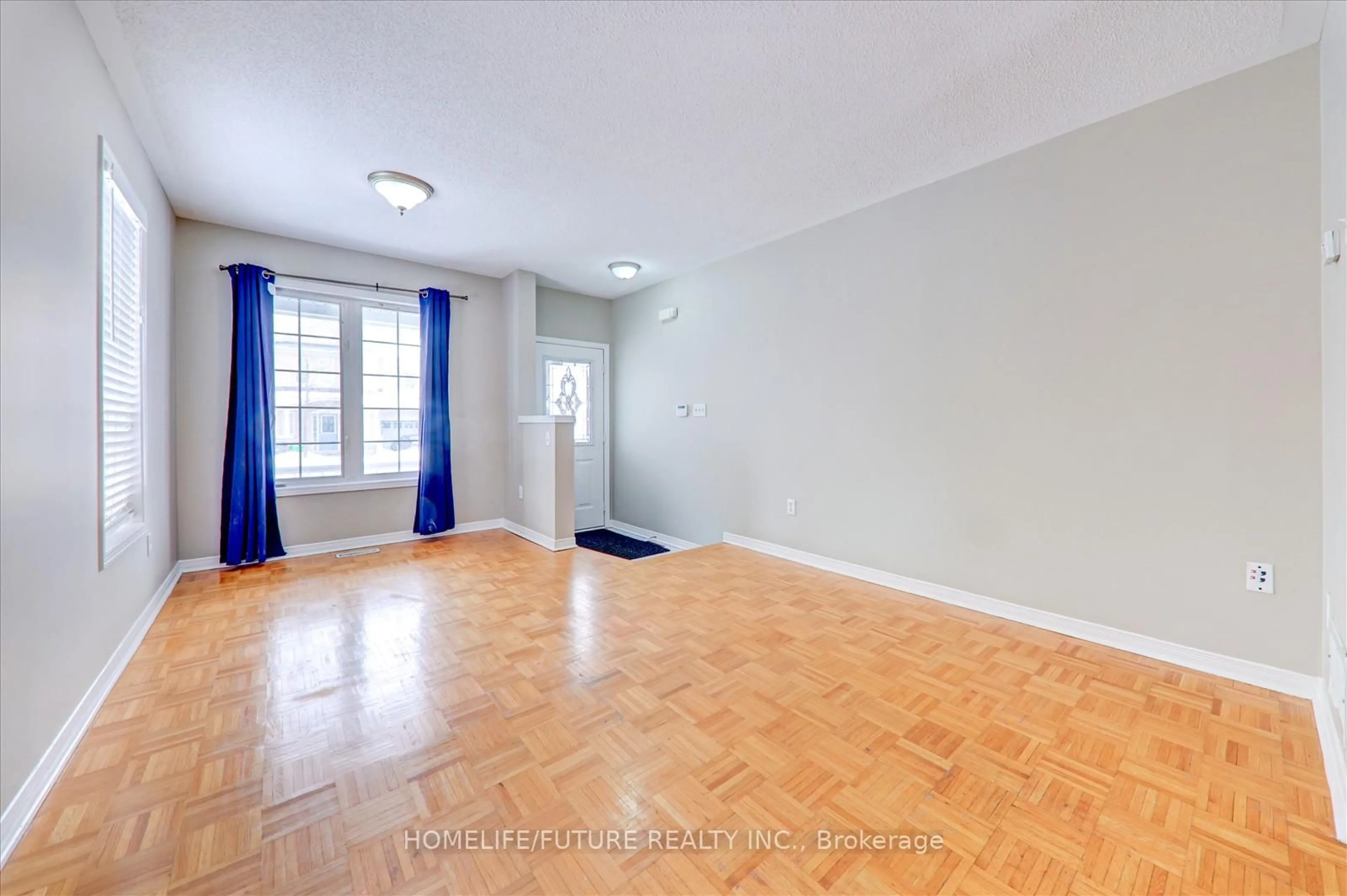 A pic of a room for 23 Starhill Cres, Brampton Ontario L6R 2P9