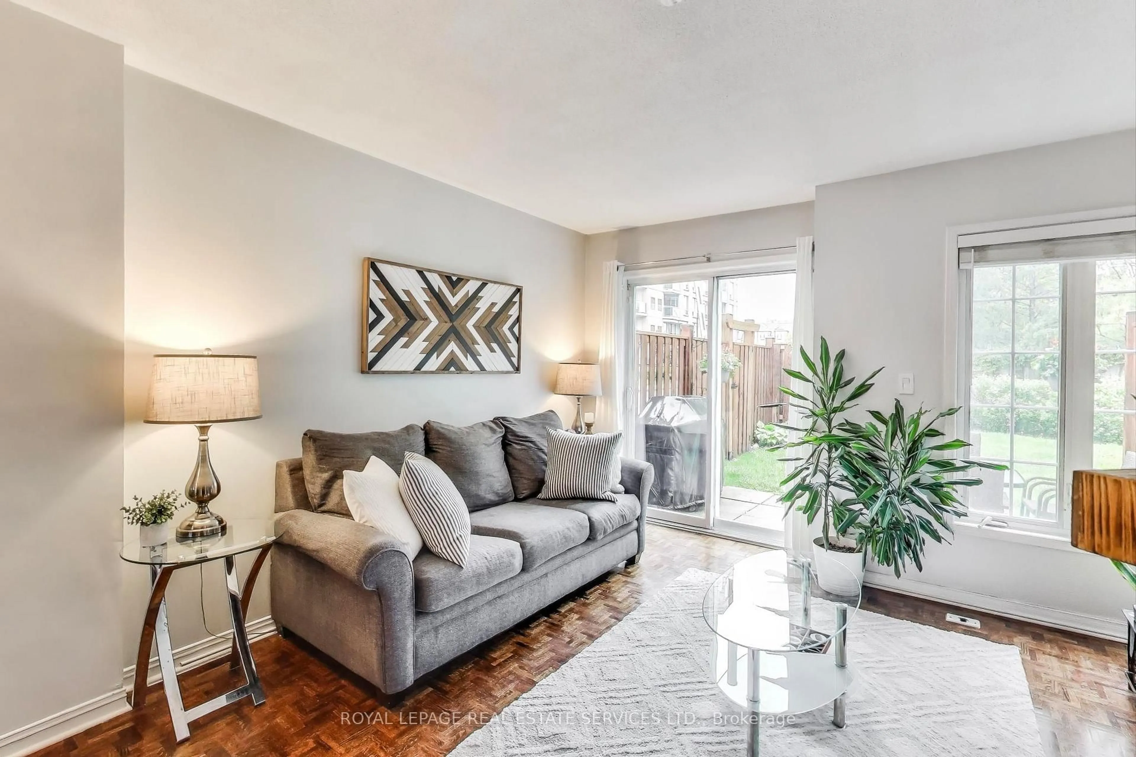 Living room with furniture, unknown for 210 Manitoba St #10, Toronto Ontario M8Y 4G7
