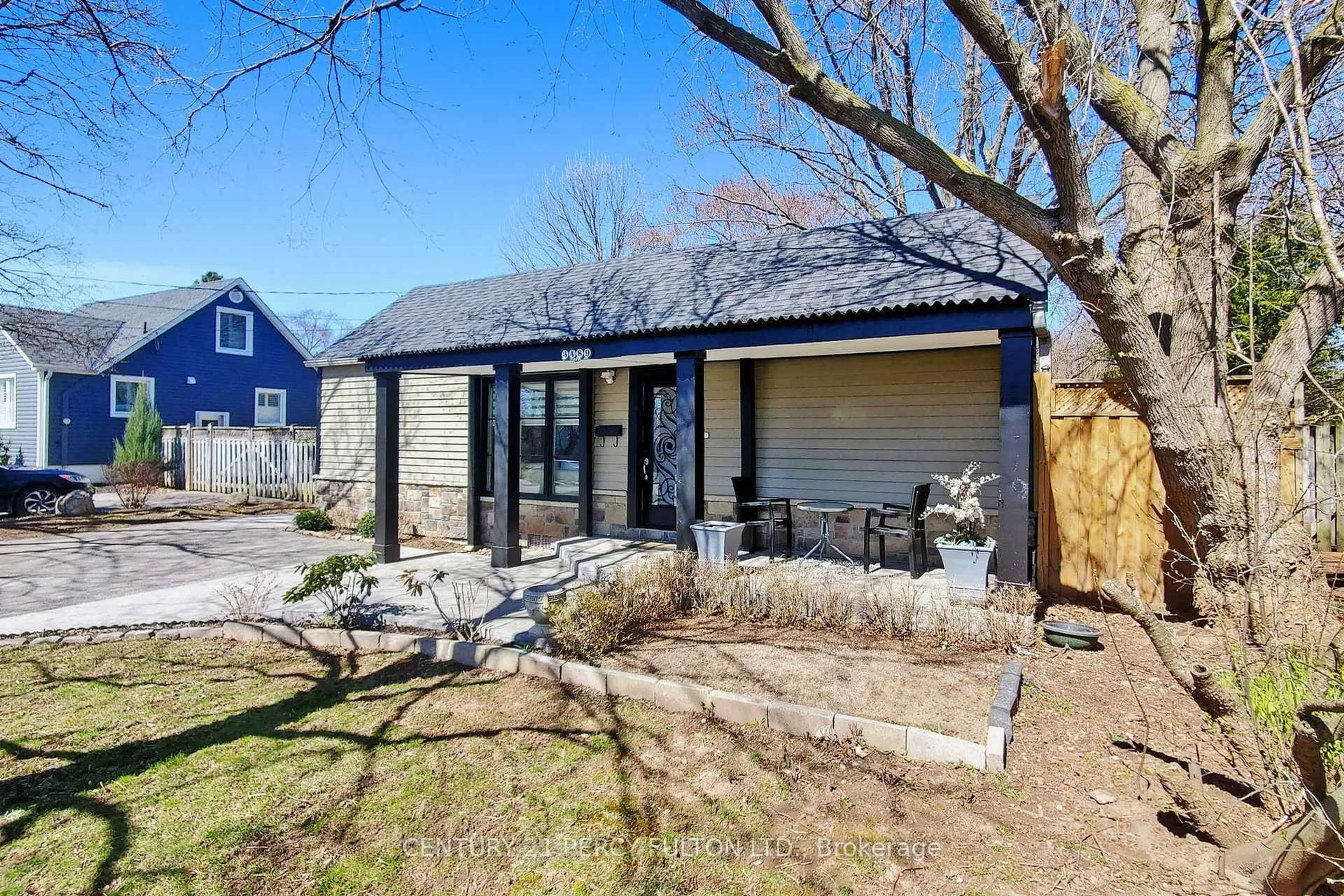 Home with brick exterior material, street for 3489 New St, Burlington Ontario L7N 1N5