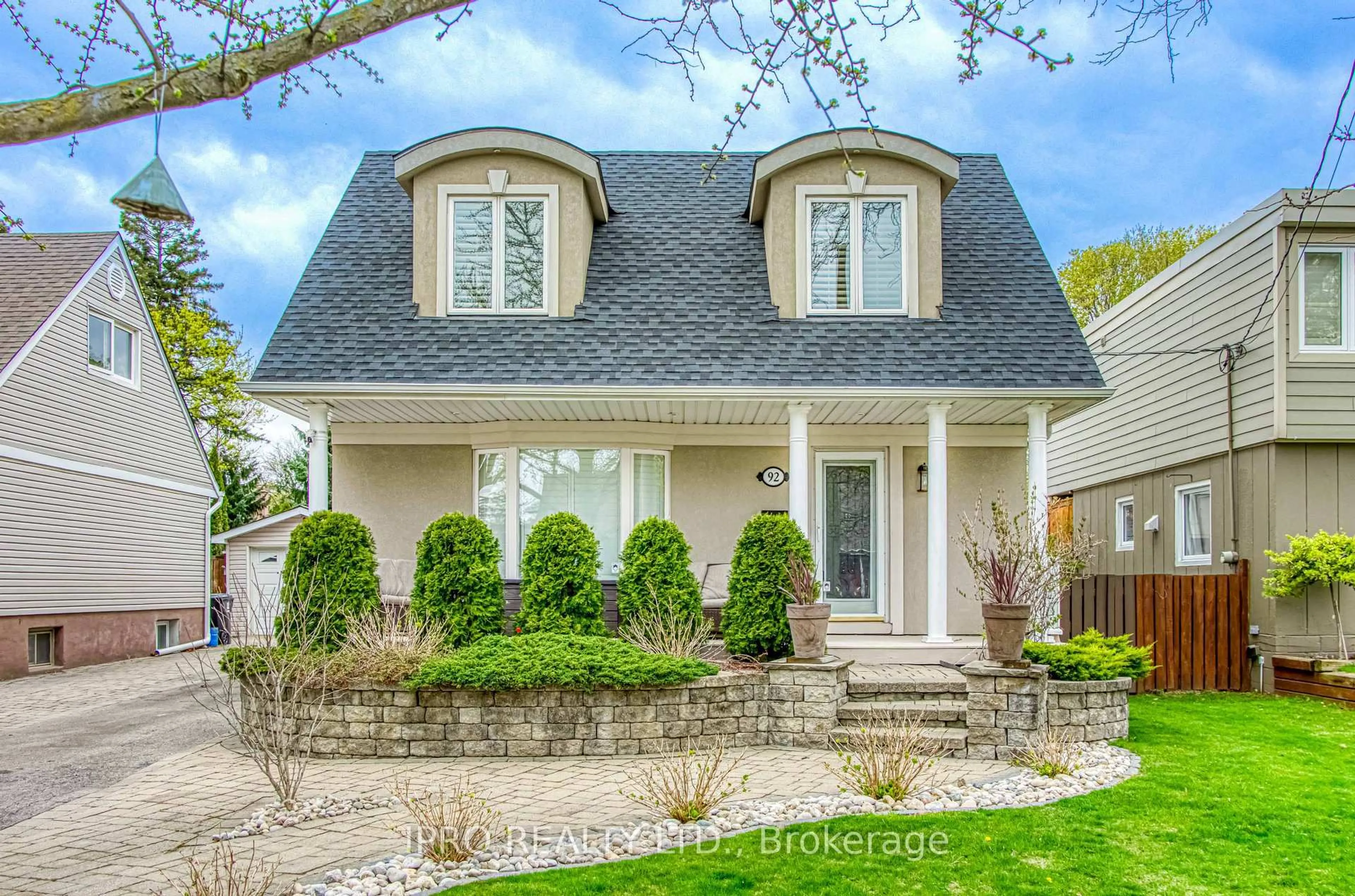 Home with vinyl exterior material, street for 92 Delma Dr, Toronto Ontario M8W 4P1