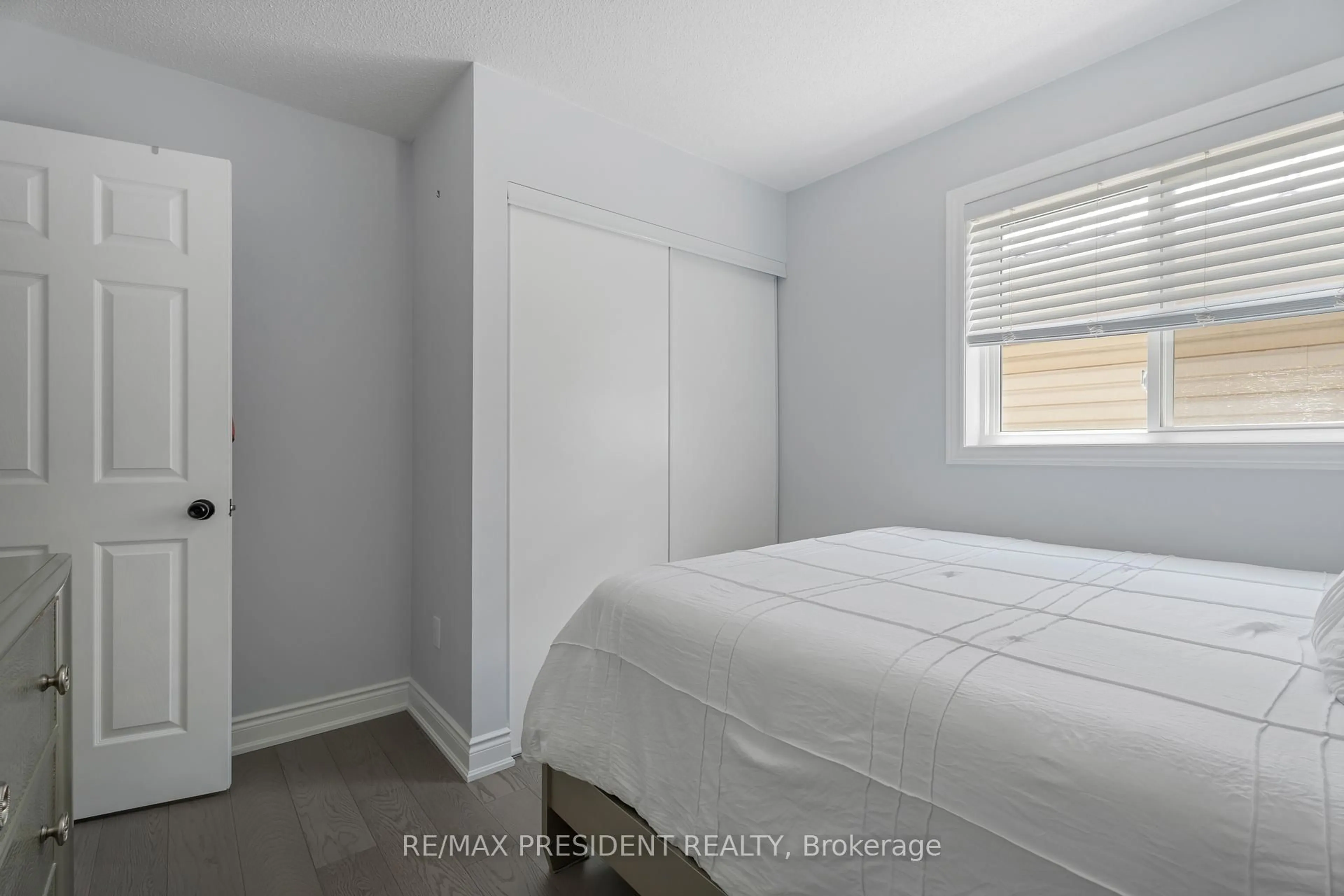 A pic of a room for 5209 Danielle Dr, Burlington Ontario L7L 7L1