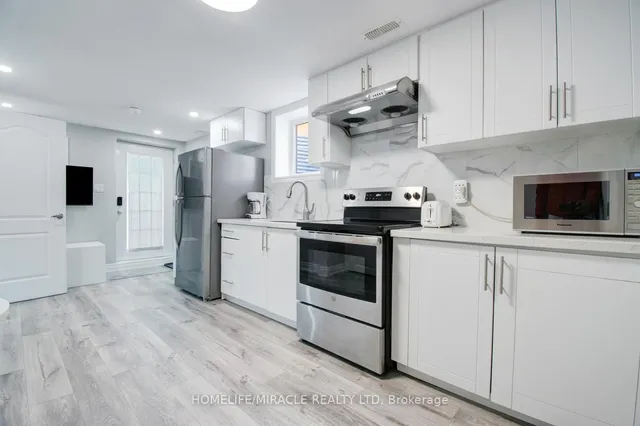 Additional image 19 of 37 Glenora Cres