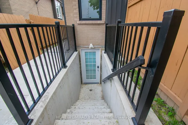 Additional image 8 of 37 Glenora Cres