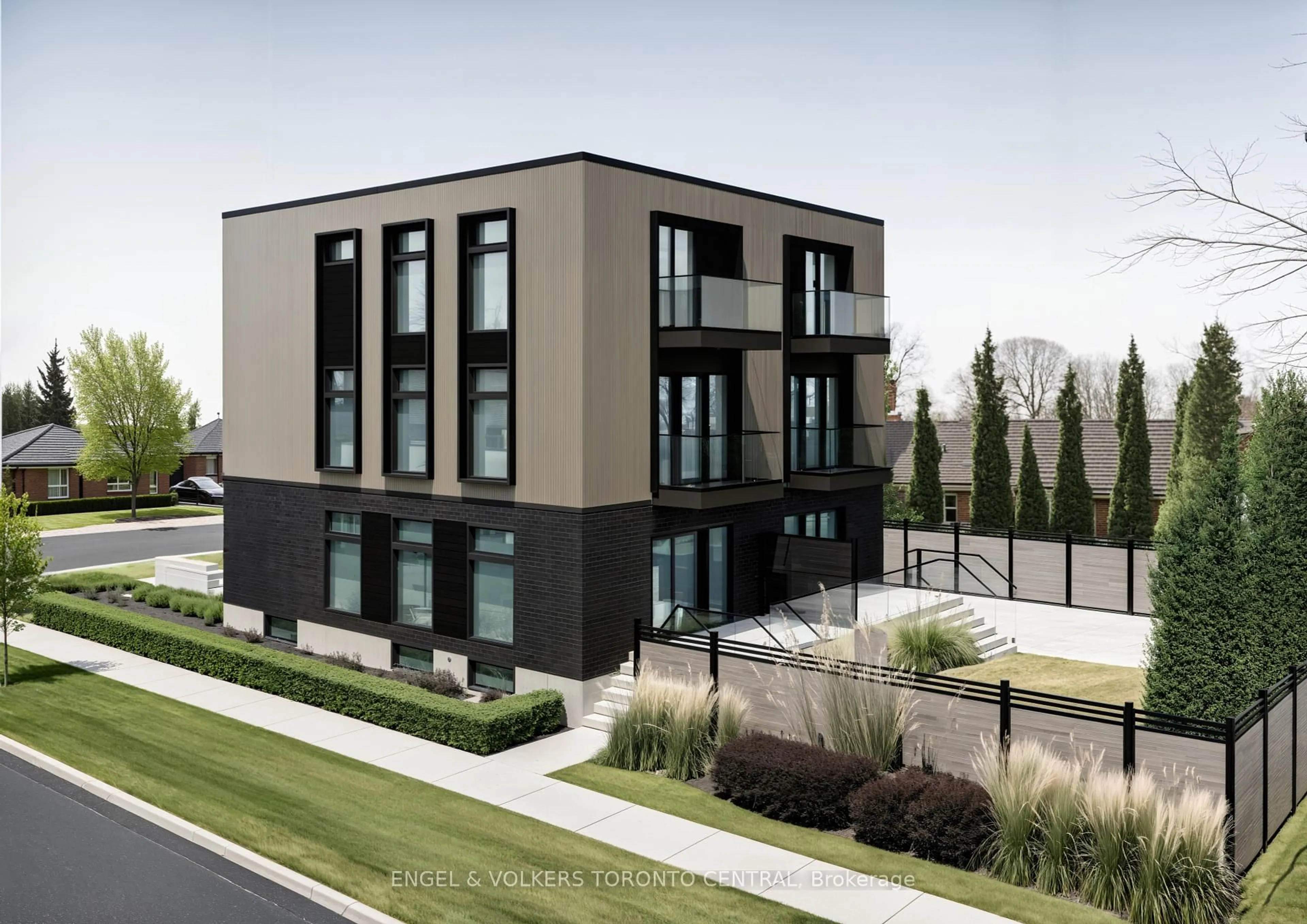 Home with brick exterior material, unknown for 276 Lanor Ave, Toronto Ontario M8W 2P9