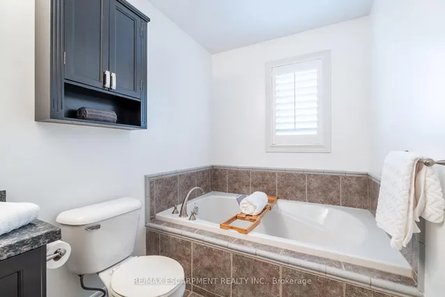 Additional property image - 1455 Tobyn Dr