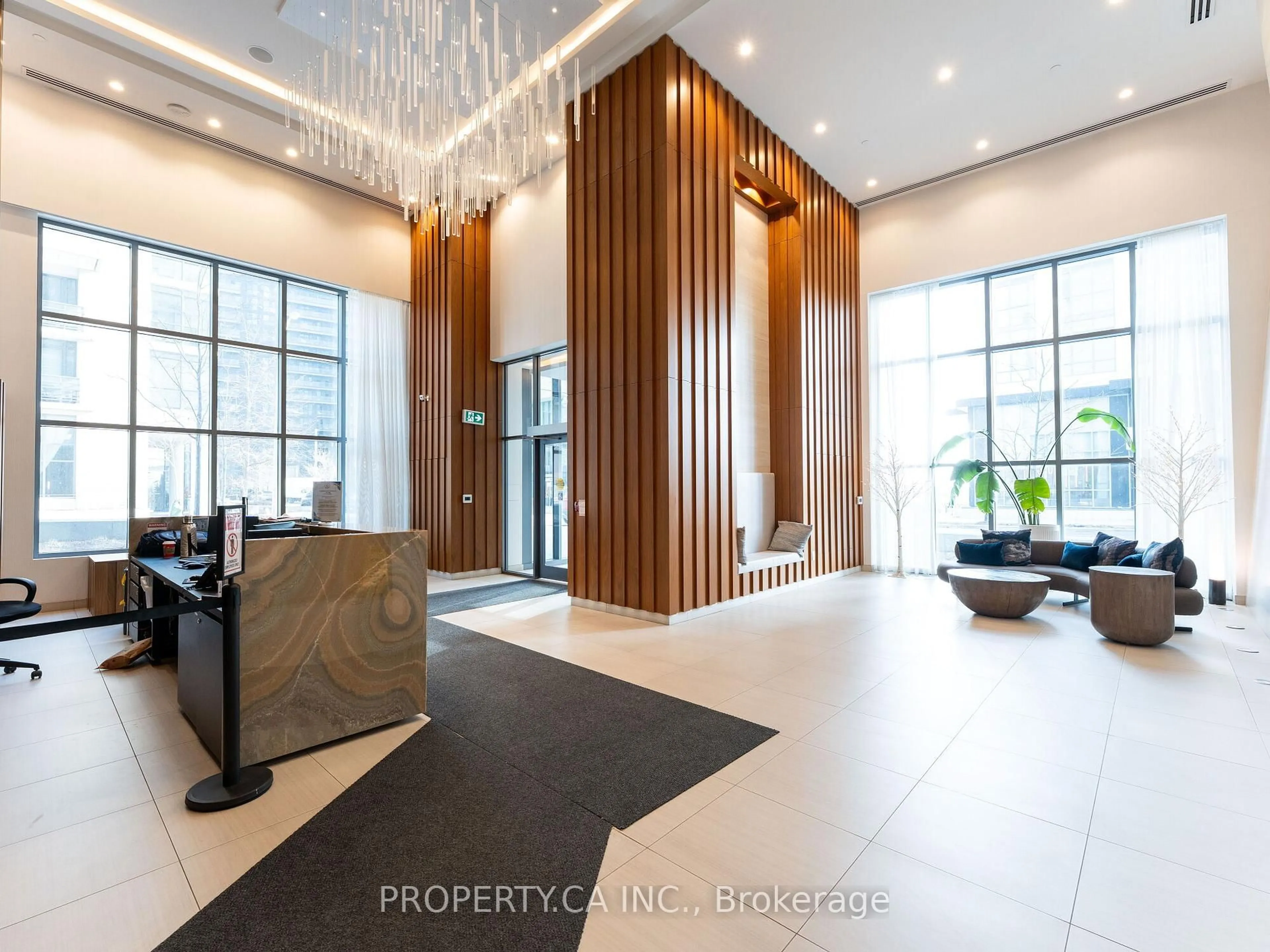 Indoor foyer for 70 Annie Craig Dr #5308, Toronto Ontario M8V 0G2