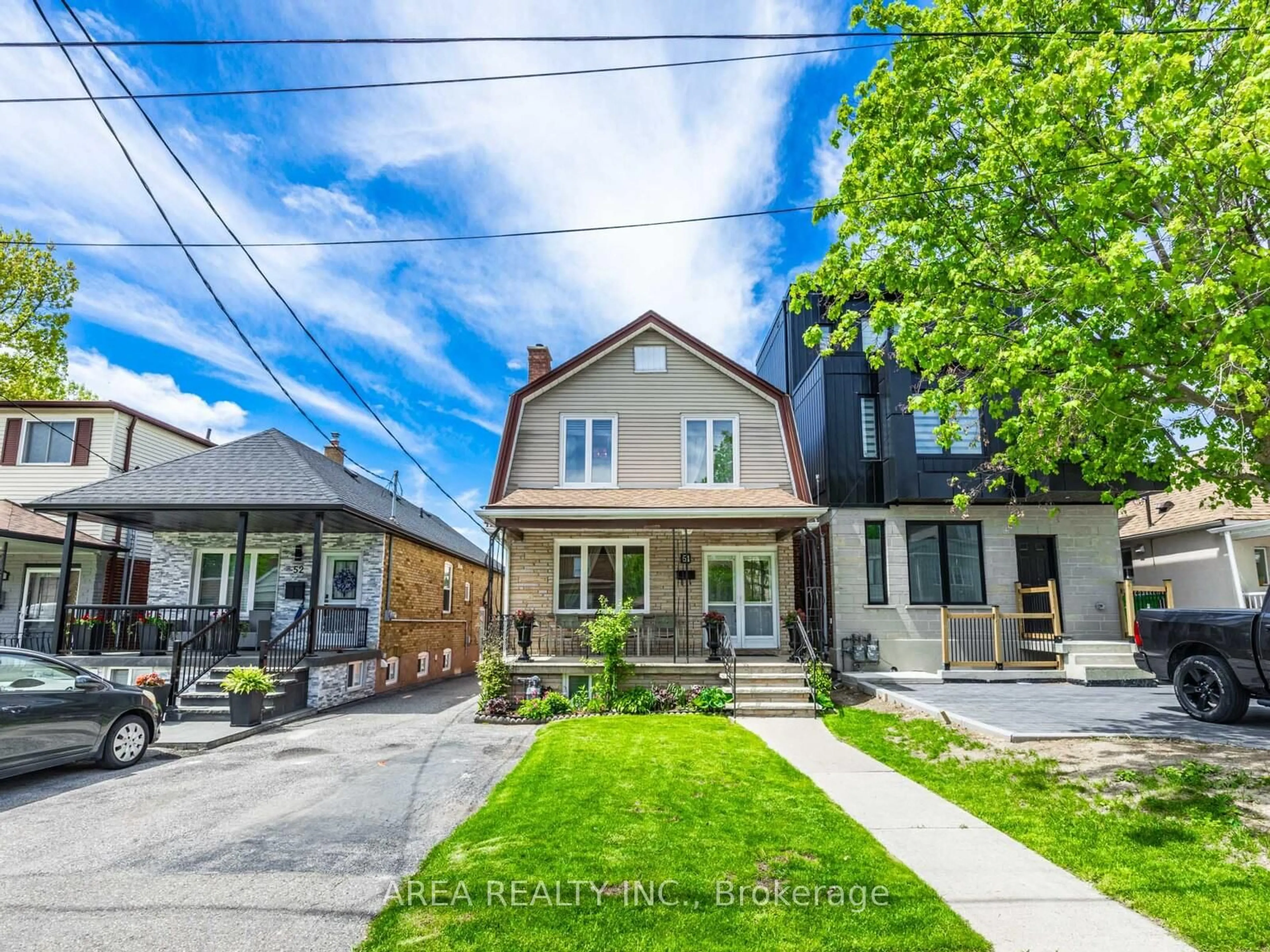 A pic from outside/outdoor area/front of a property/back of a property/a pic from drone, street for 54 Hartley Ave, Toronto Ontario M6E 4E8