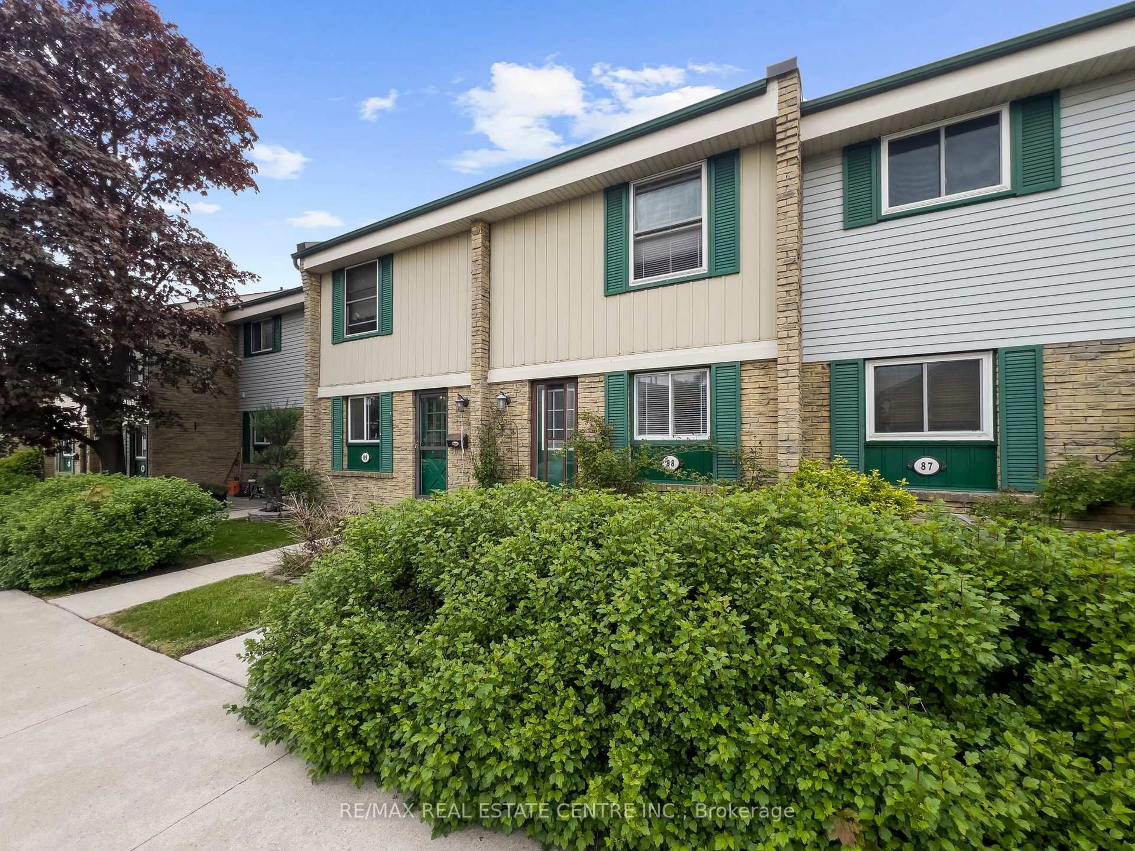 Unknown for 2779 Gananoque Dr #88, Mississauga Ontario L5N 2E4