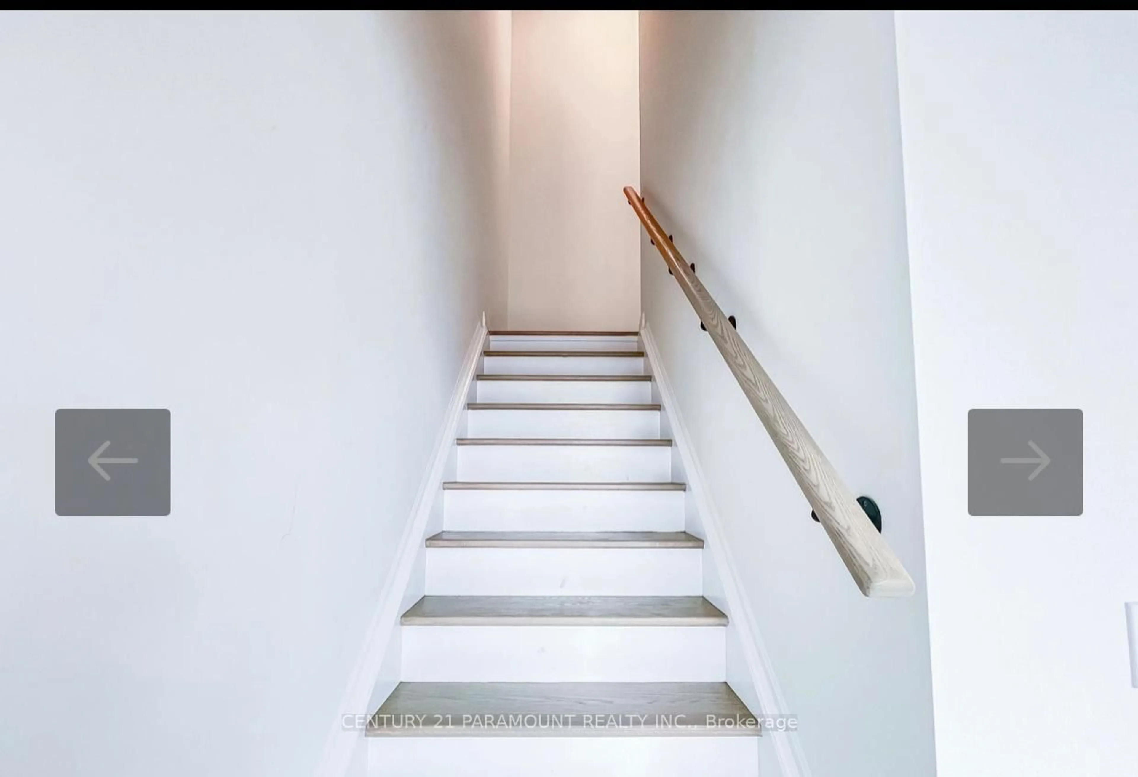 Stairs for 95 Attmar Dr #319, Brampton Ontario L6P 0Y6