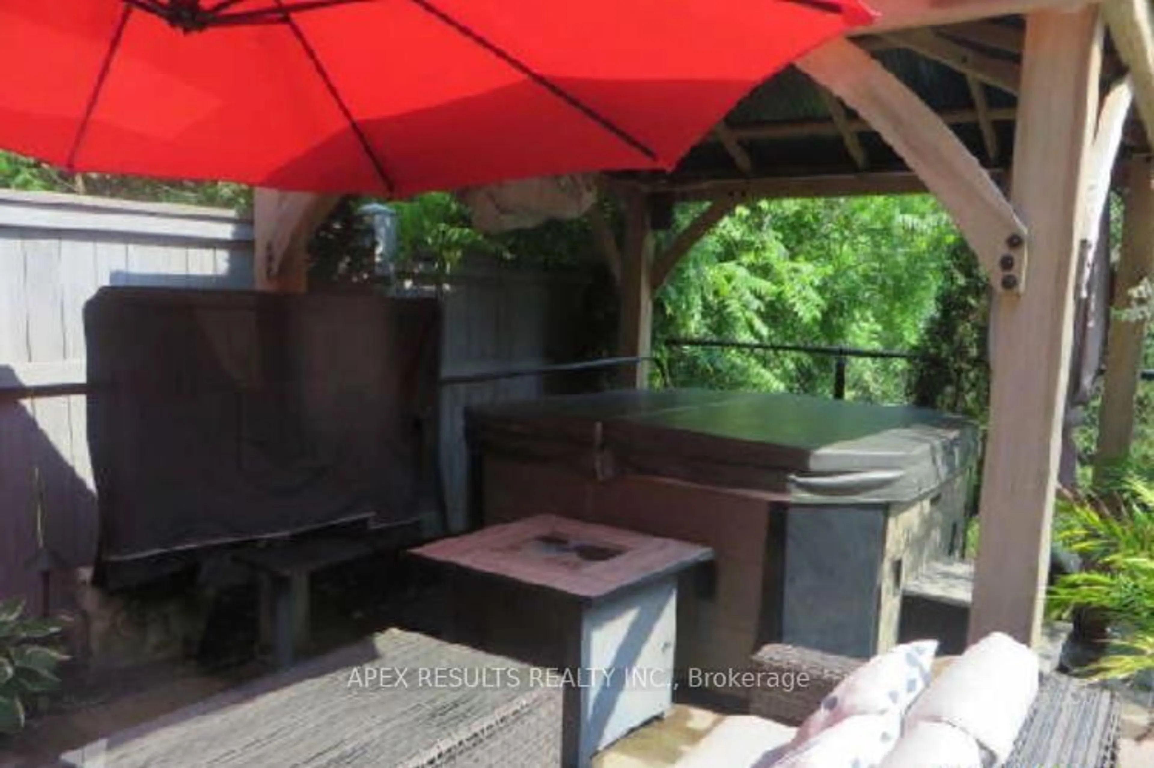 Patio, street for 3153 Ferguson Dr, Burlington Ontario L7M 0G3
