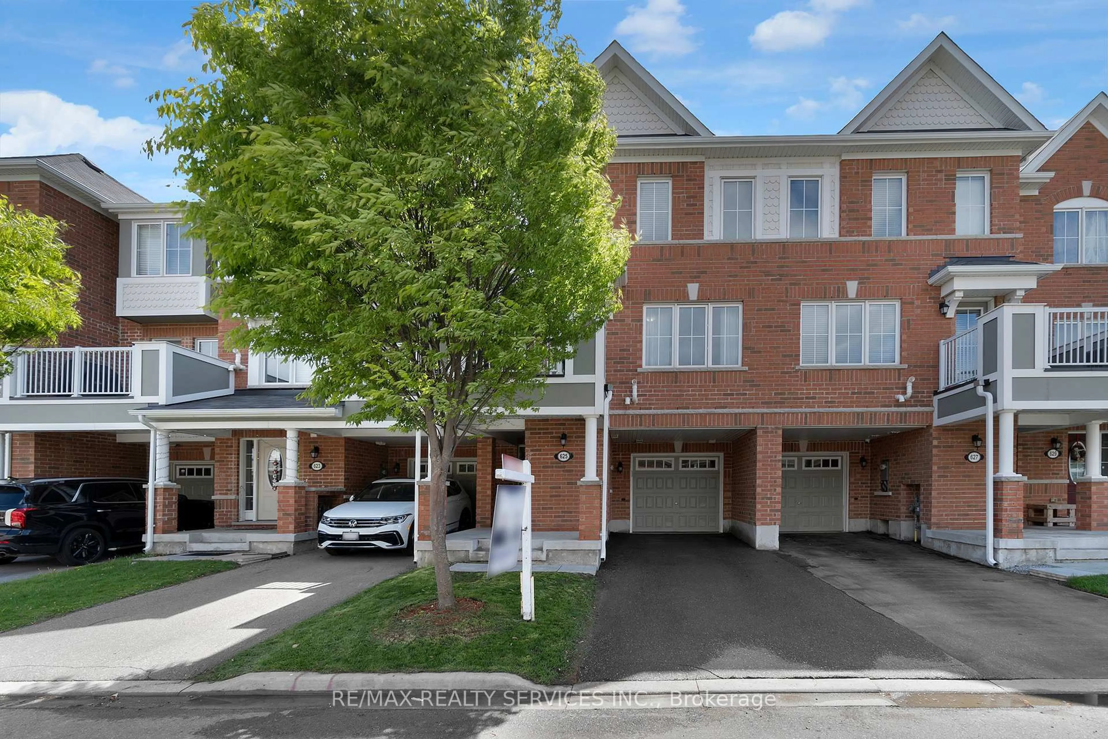 Unknown for 625 Laking Terr, Milton Ontario L9T 9J5