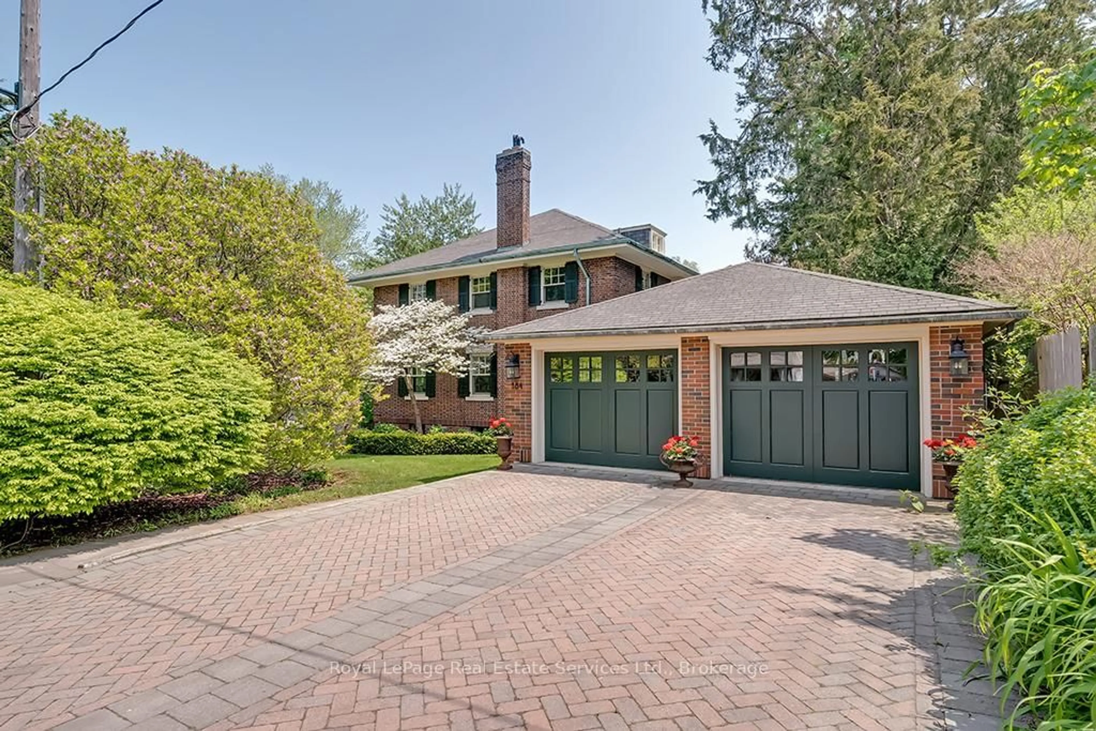 Home with brick exterior material, street for 184 King St, Oakville Ontario L6J 1B4