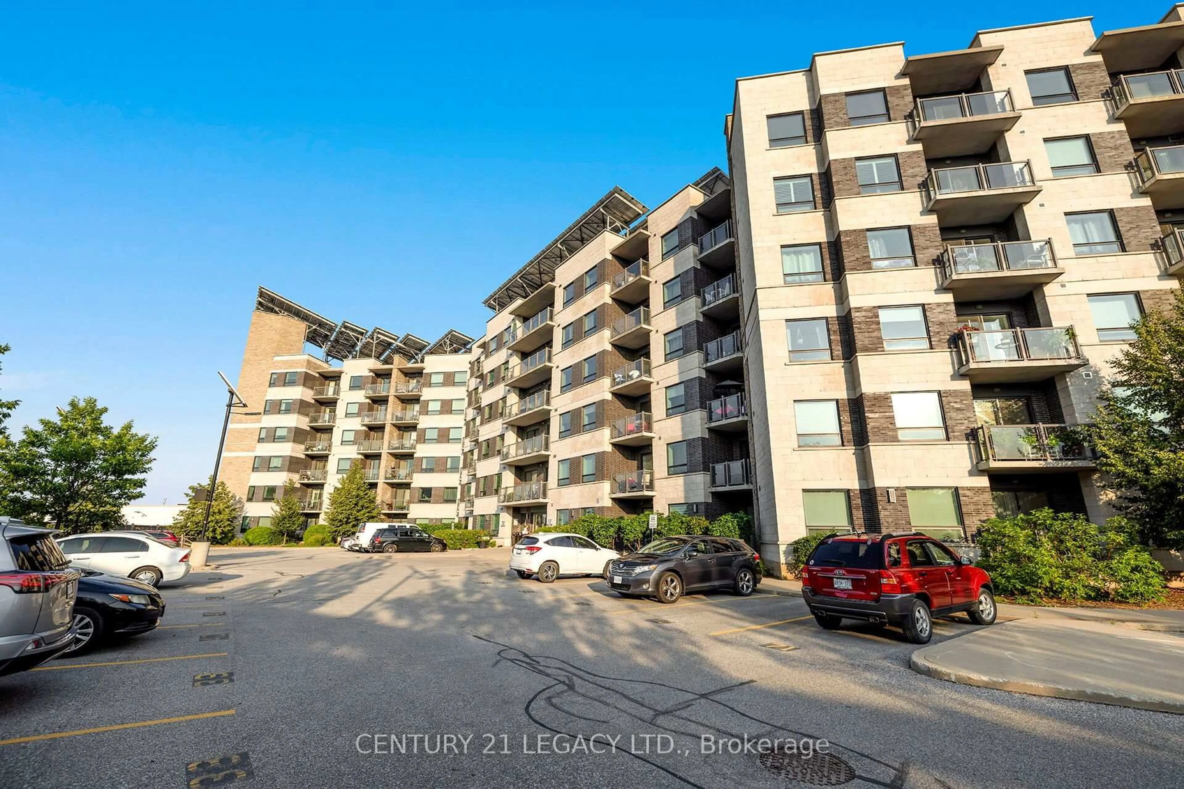 Unknown for 383 Main St #424, Milton Ontario L9T 8K8