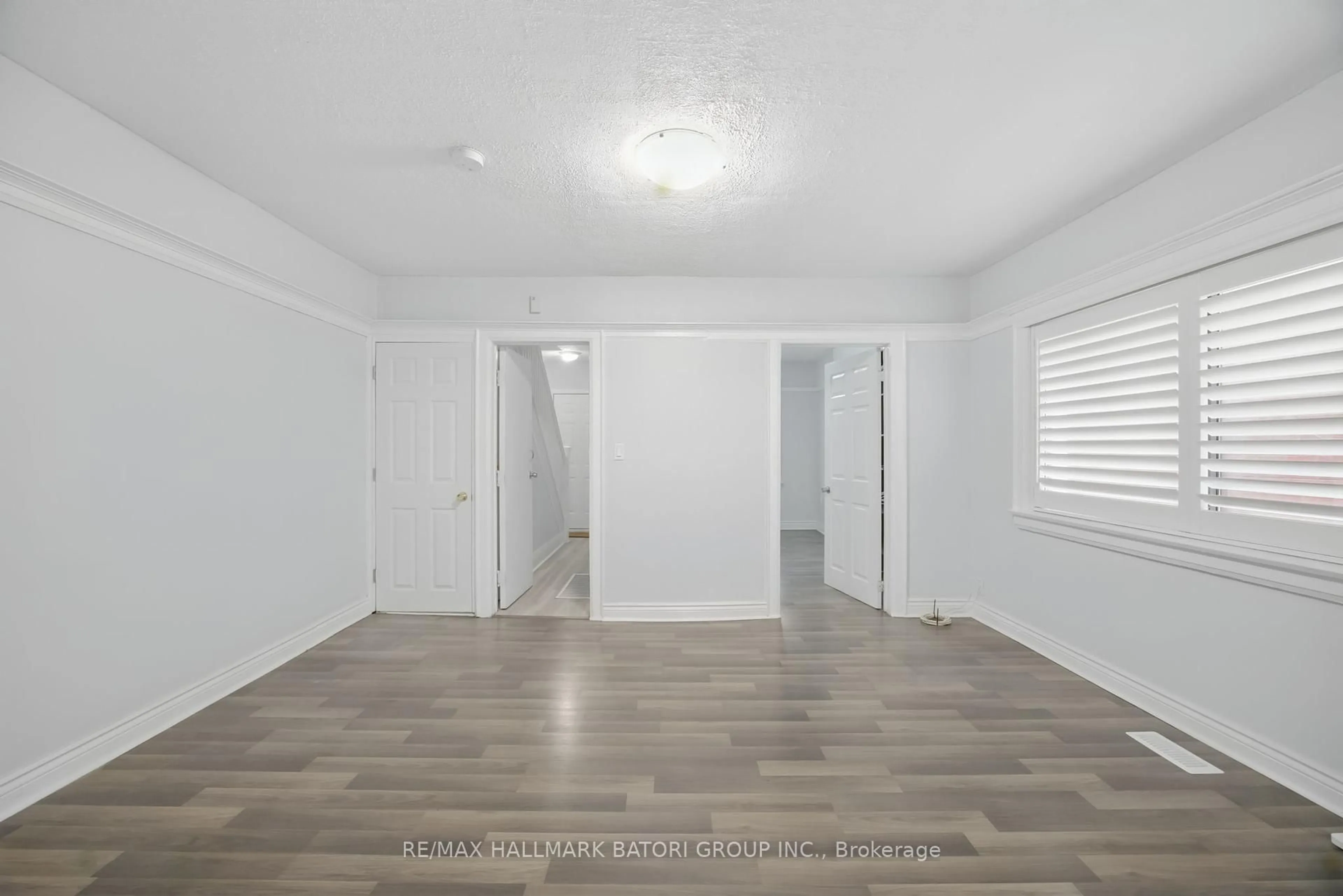 A pic of a room for 2383 Weston Rd, Toronto Ontario M9N 1Z8