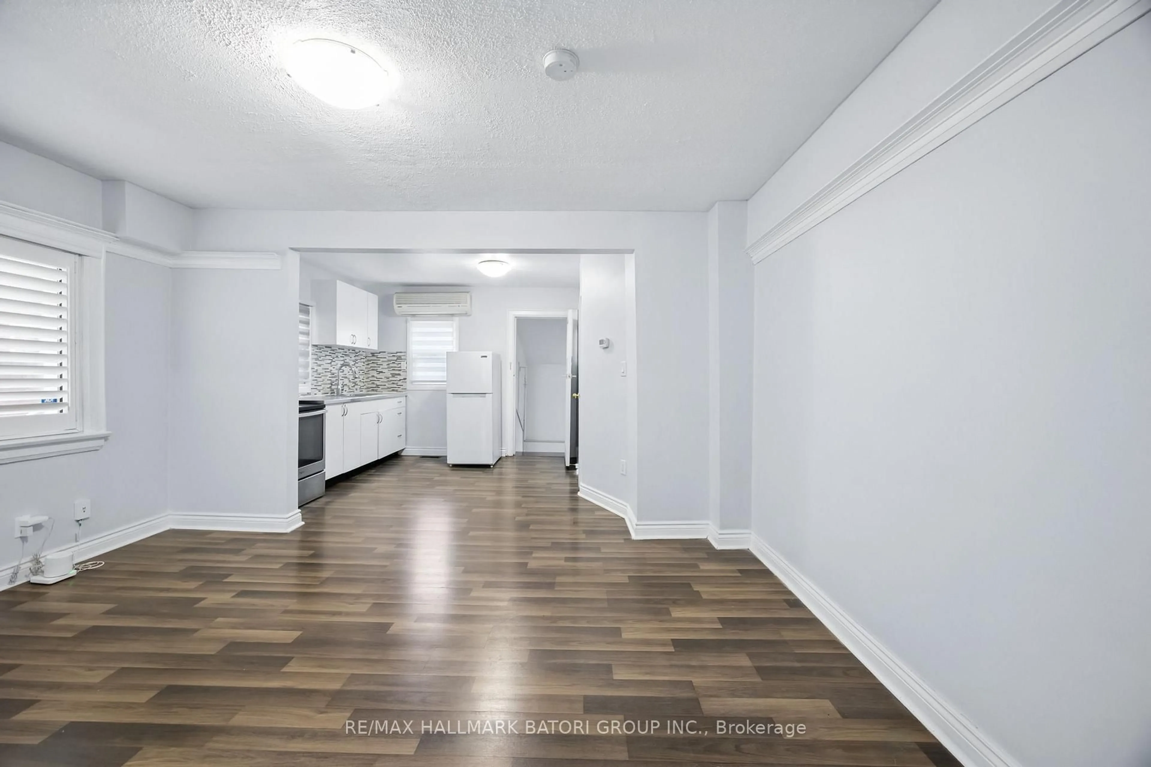 Unknown for 2383 Weston Rd, Toronto Ontario M9N 1Z8