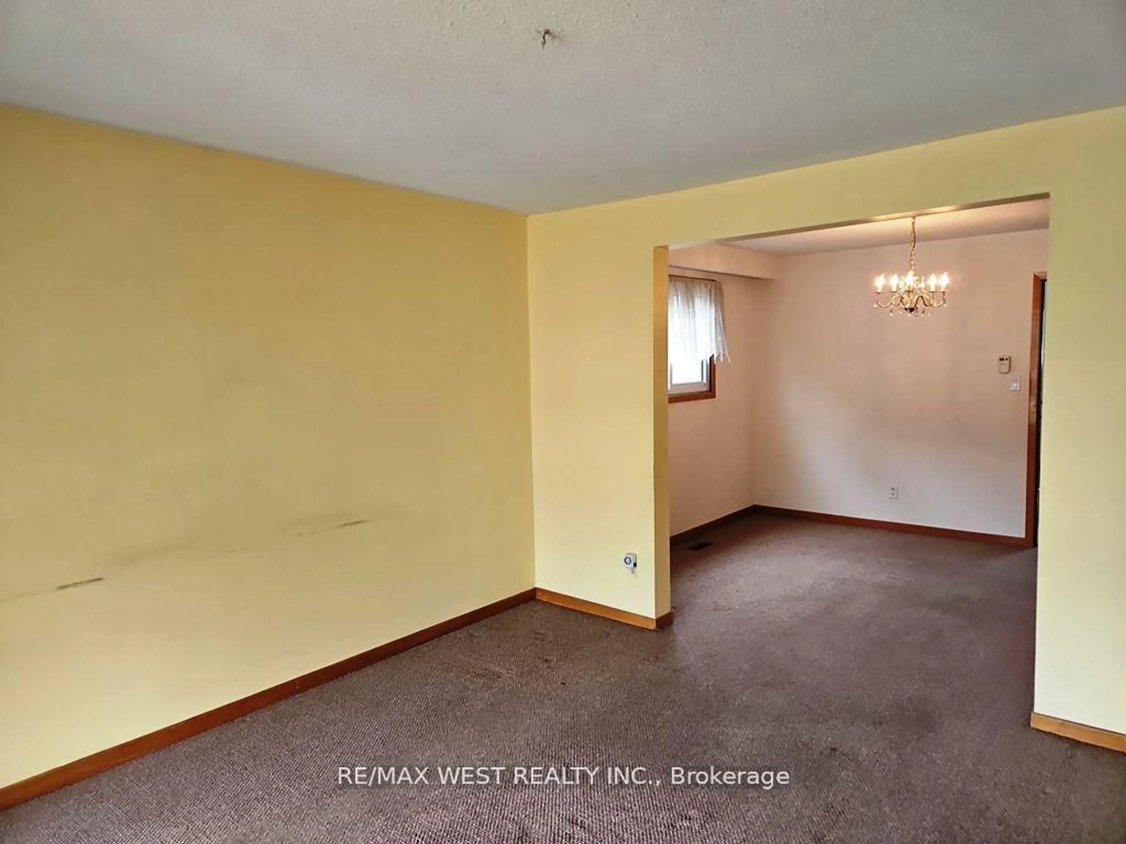 A pic of a room for 385 Kipling Ave, Toronto Ontario M8V 3K8