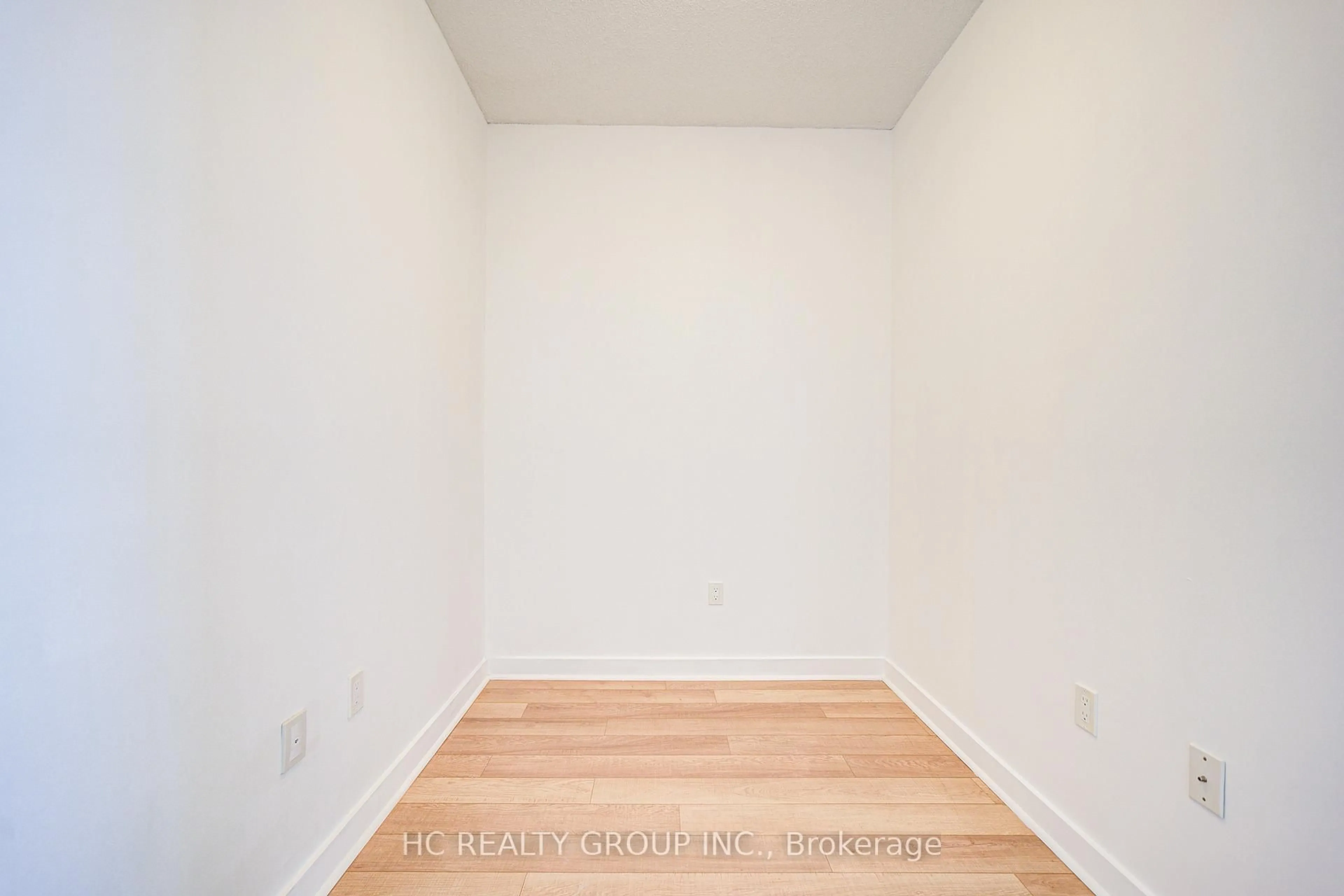 A pic of a room for 3975 Grand Park Dr #2703, Mississauga Ontario L5B 0K4