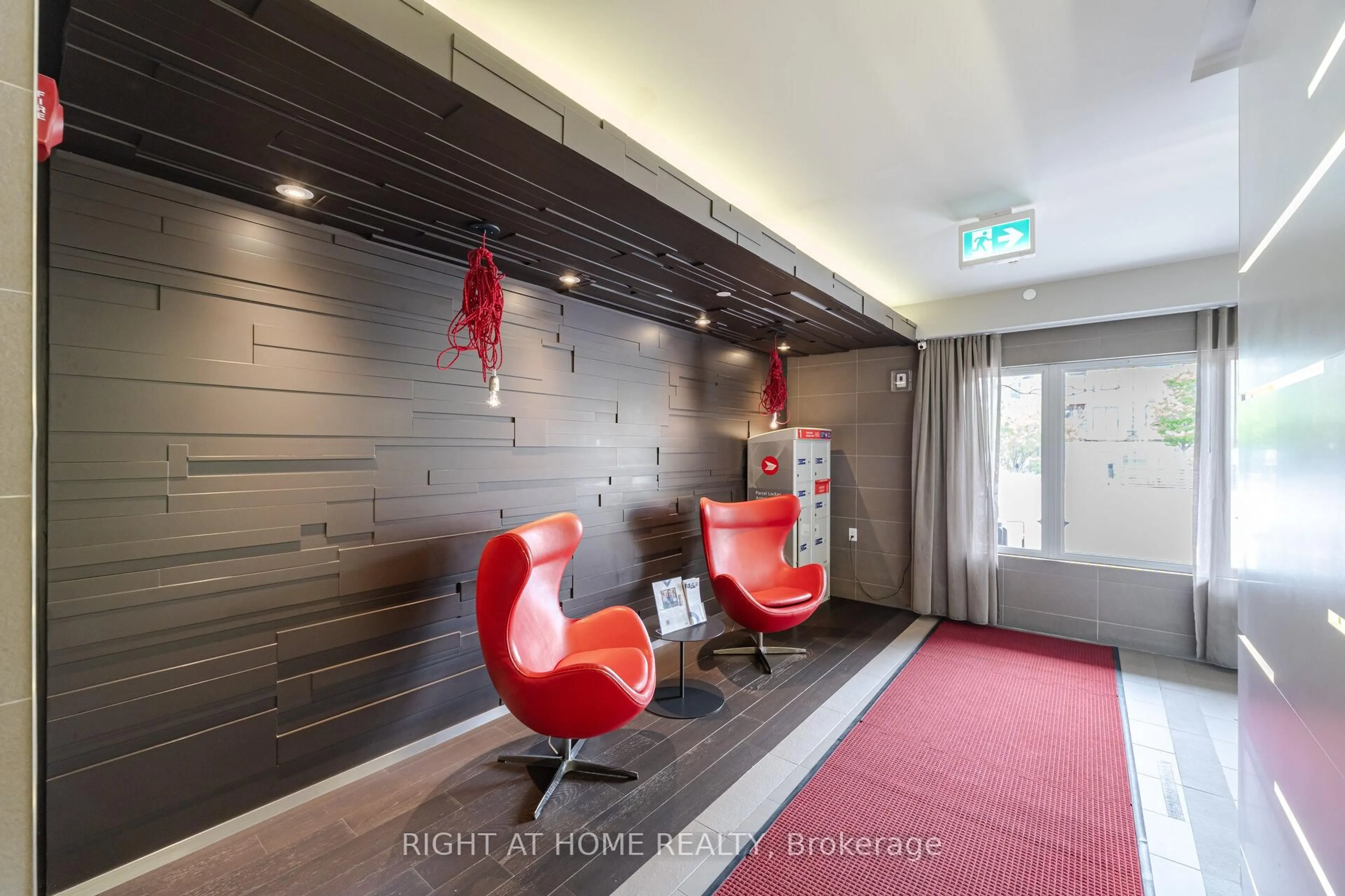 Lobby for 5005 harvard Rd #310, Mississauga Ontario L5M 0W5