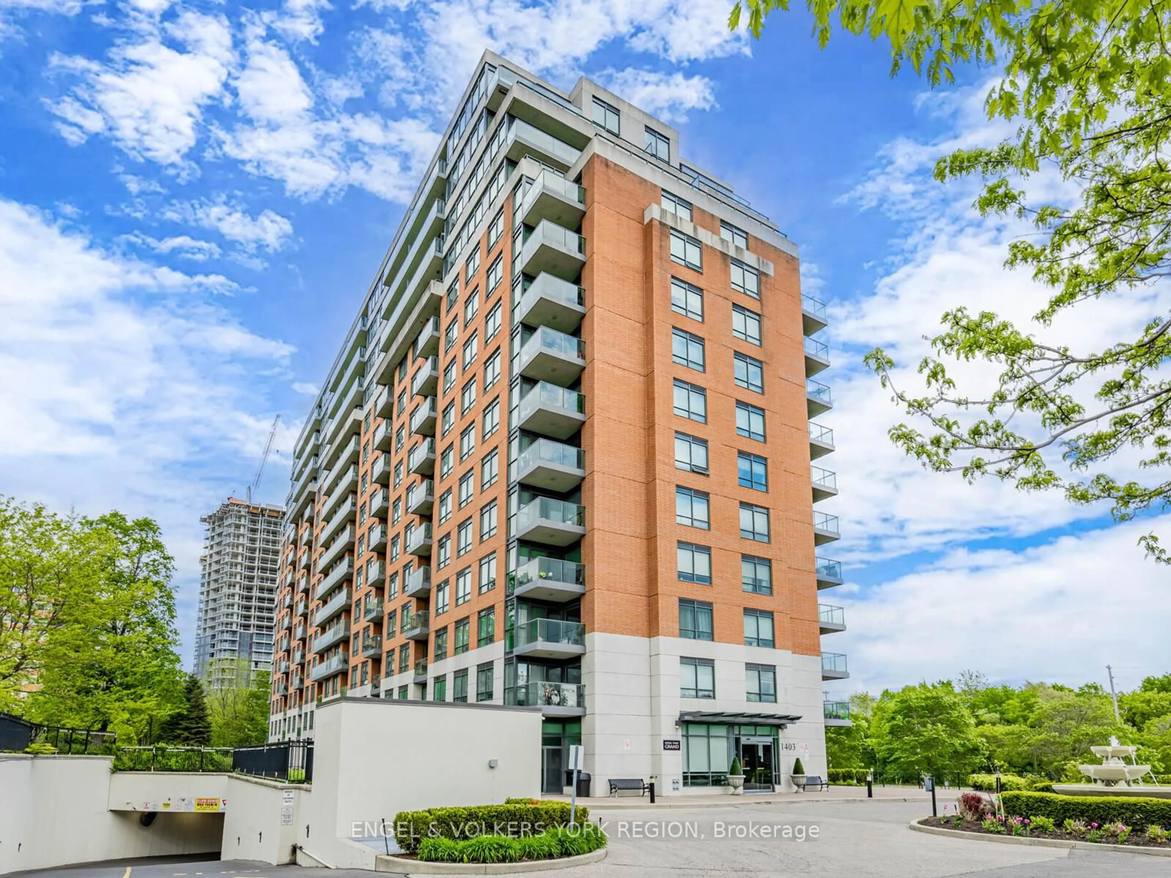 Unknown for 1403 Royal York Rd #1207, Toronto Ontario M9P 0A1