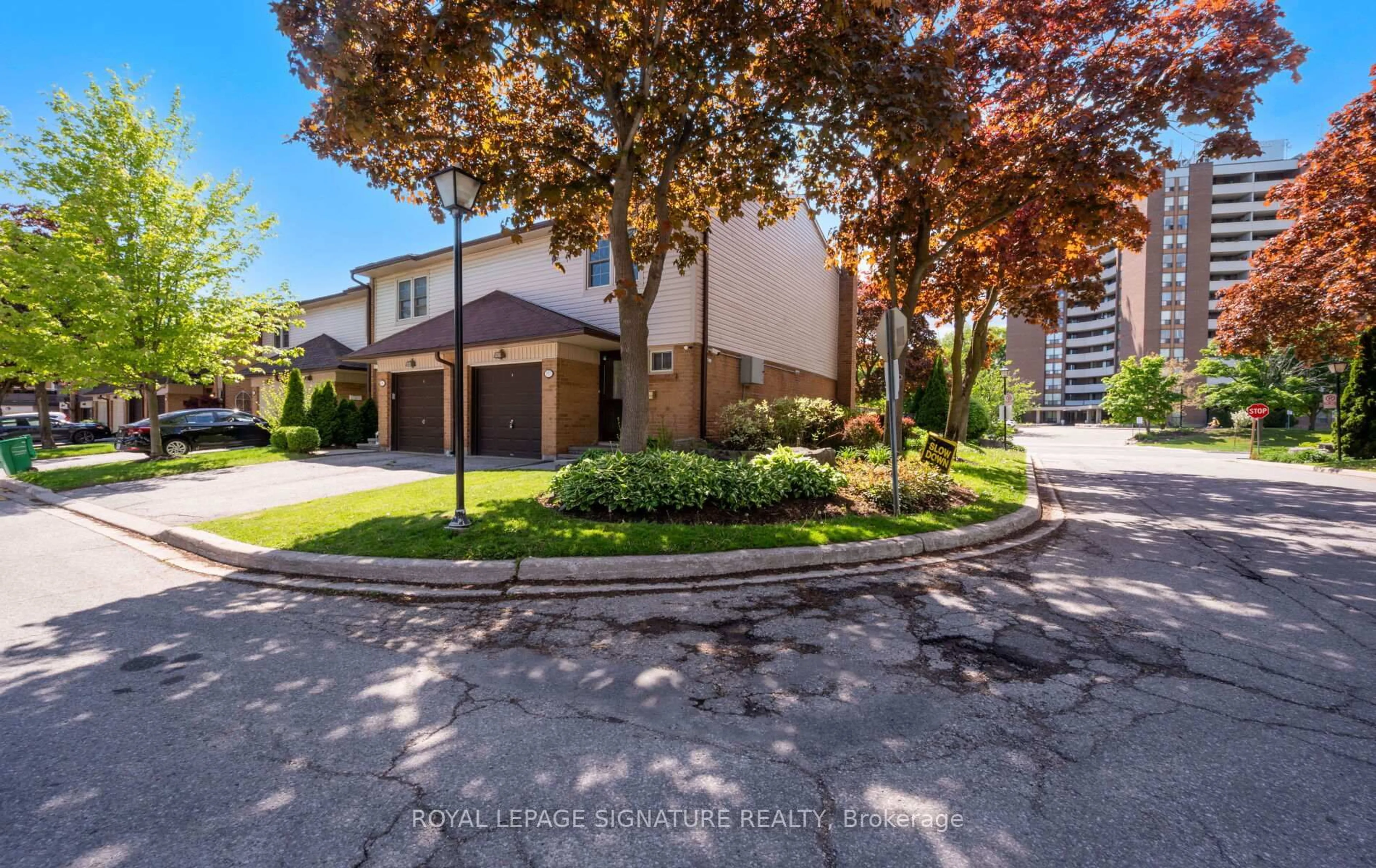A pic from outside/outdoor area/front of a property/back of a property/a pic from drone, street for 2120 Rathburn Rd #157, Mississauga Ontario L4W 2S8